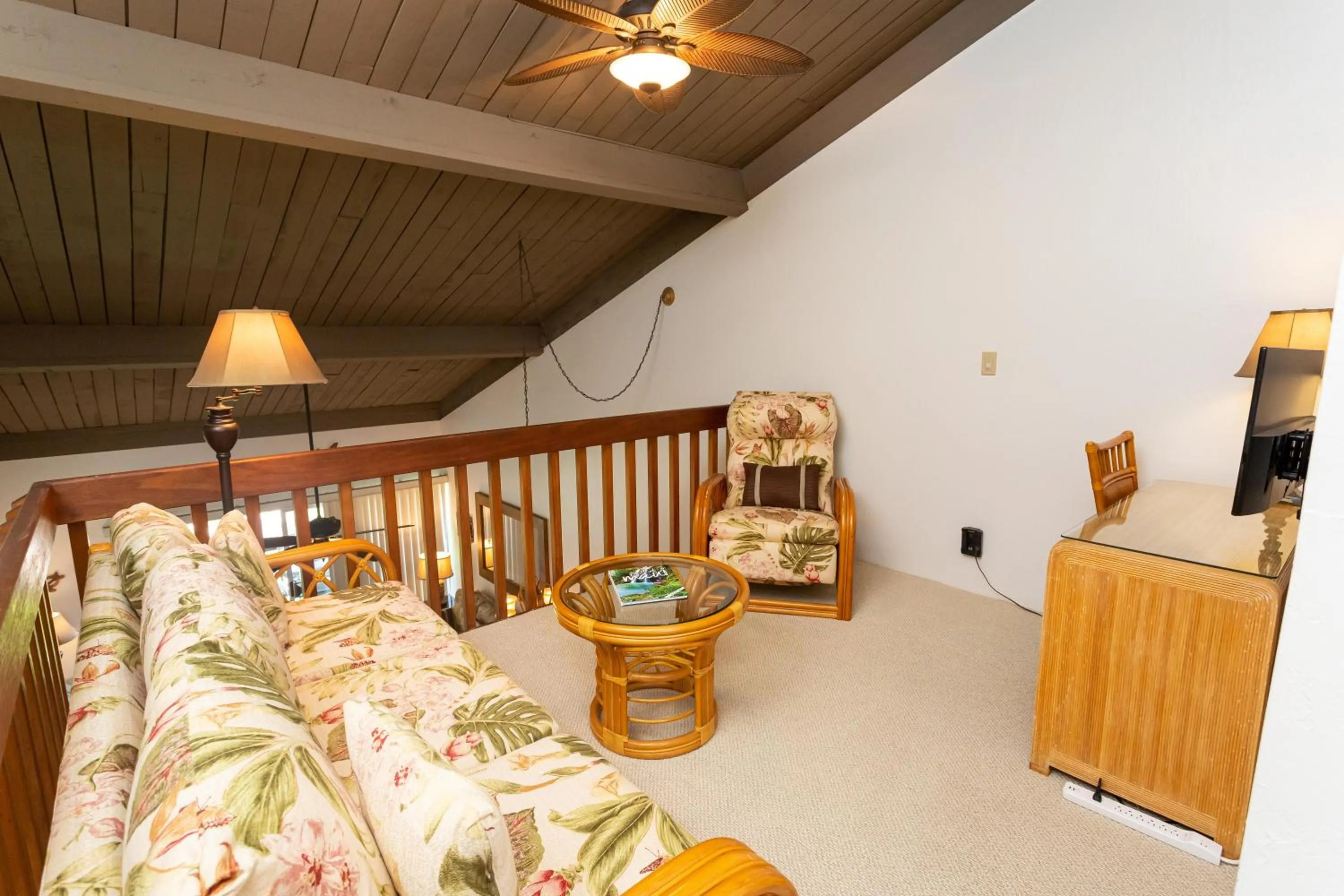 Bed in Hale Kamaole 266