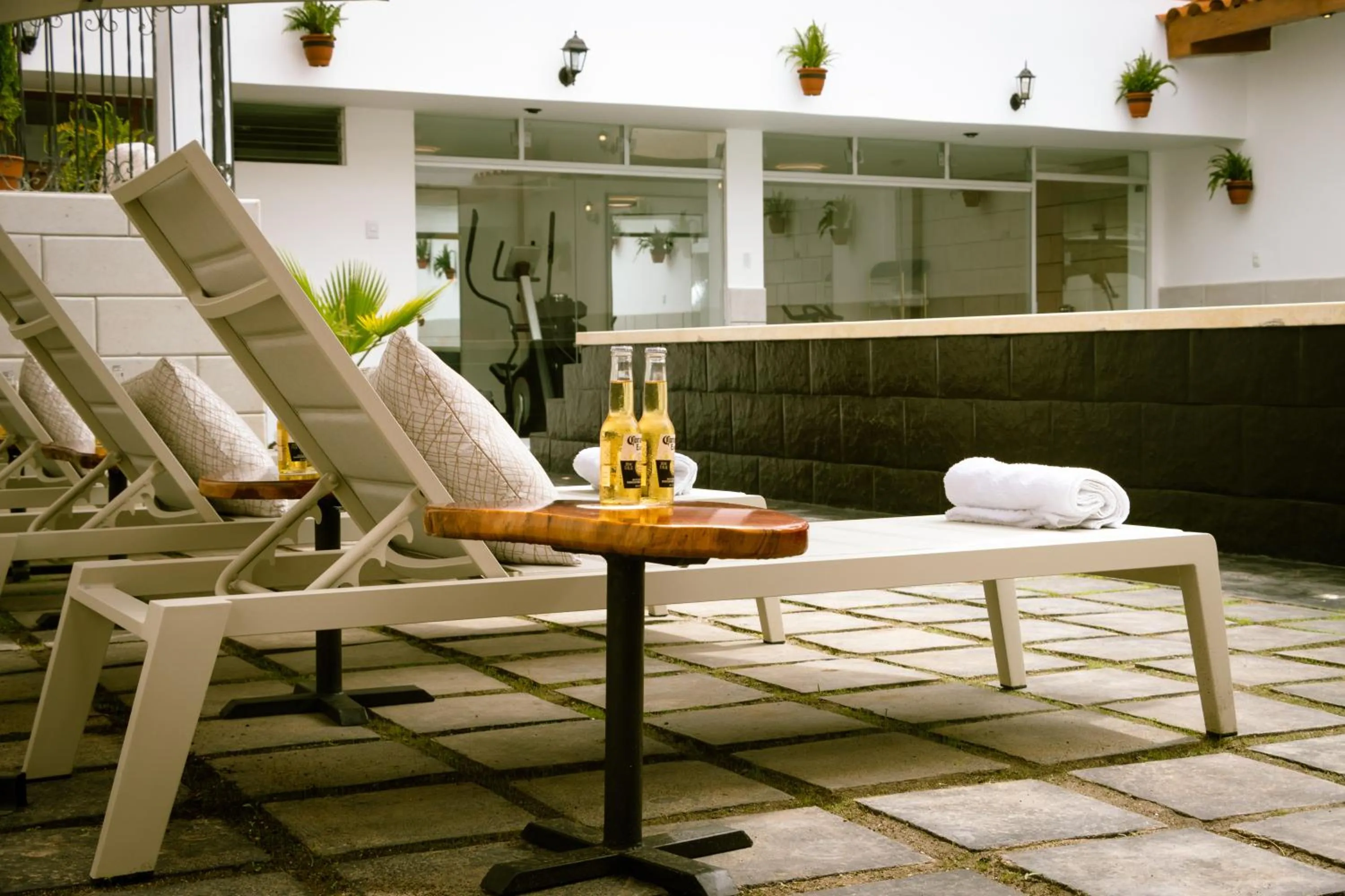 Patio in Baños del Inca Premium Hotel