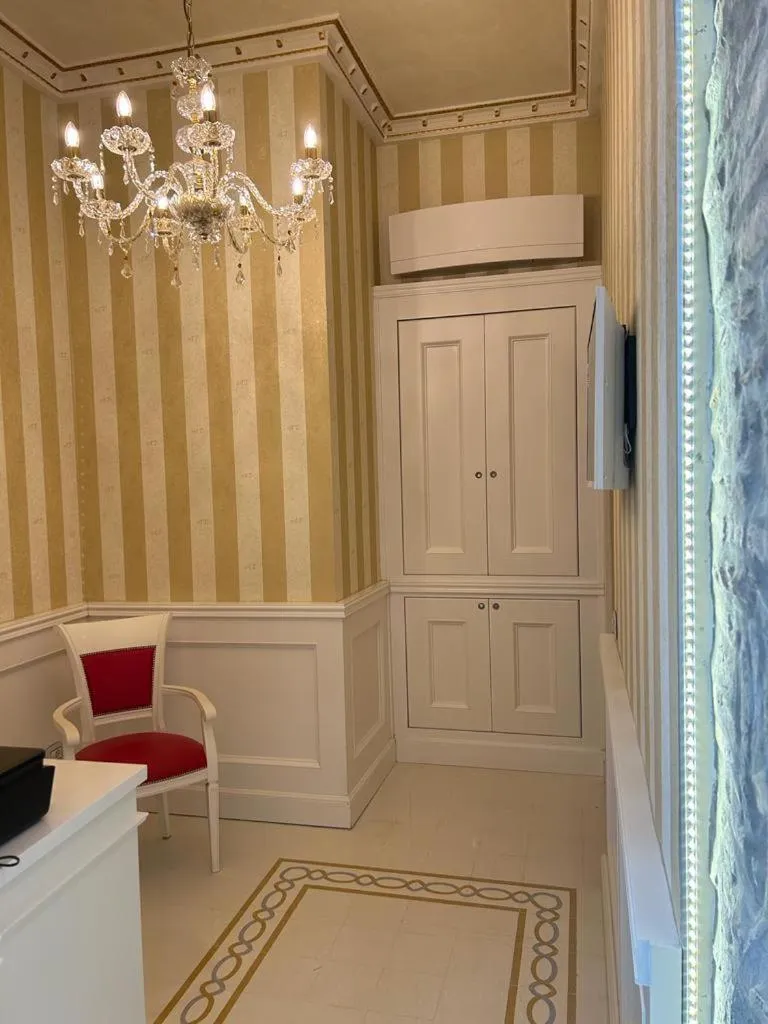 TV and multimedia in Piazza Venezia Luxury Suite