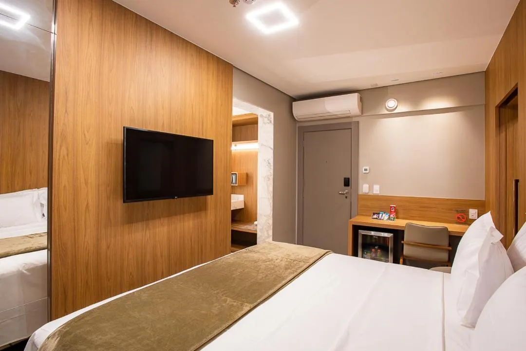 Bed in Amazon Aeroporto Hotel