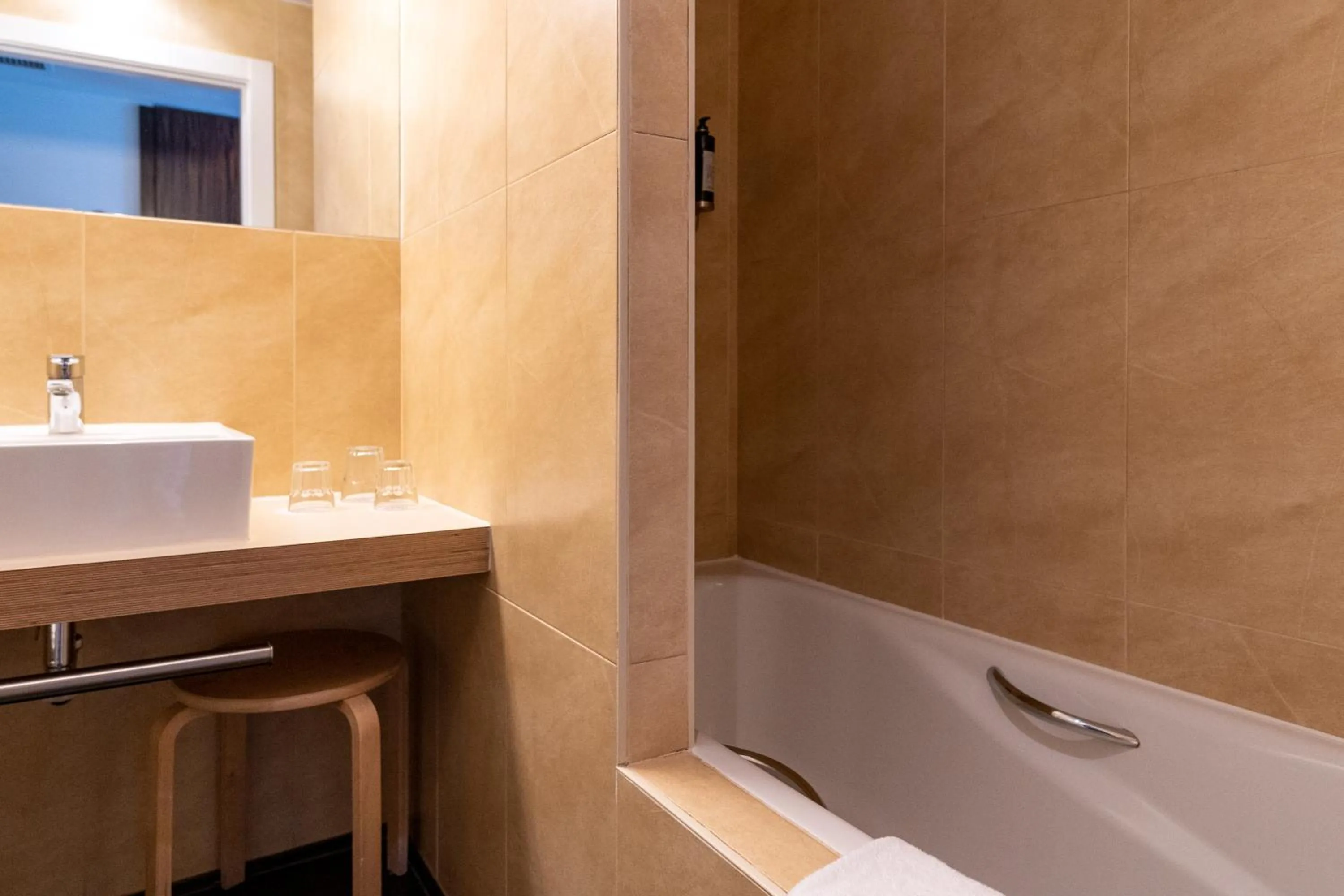 Bathroom in ETH Rioja