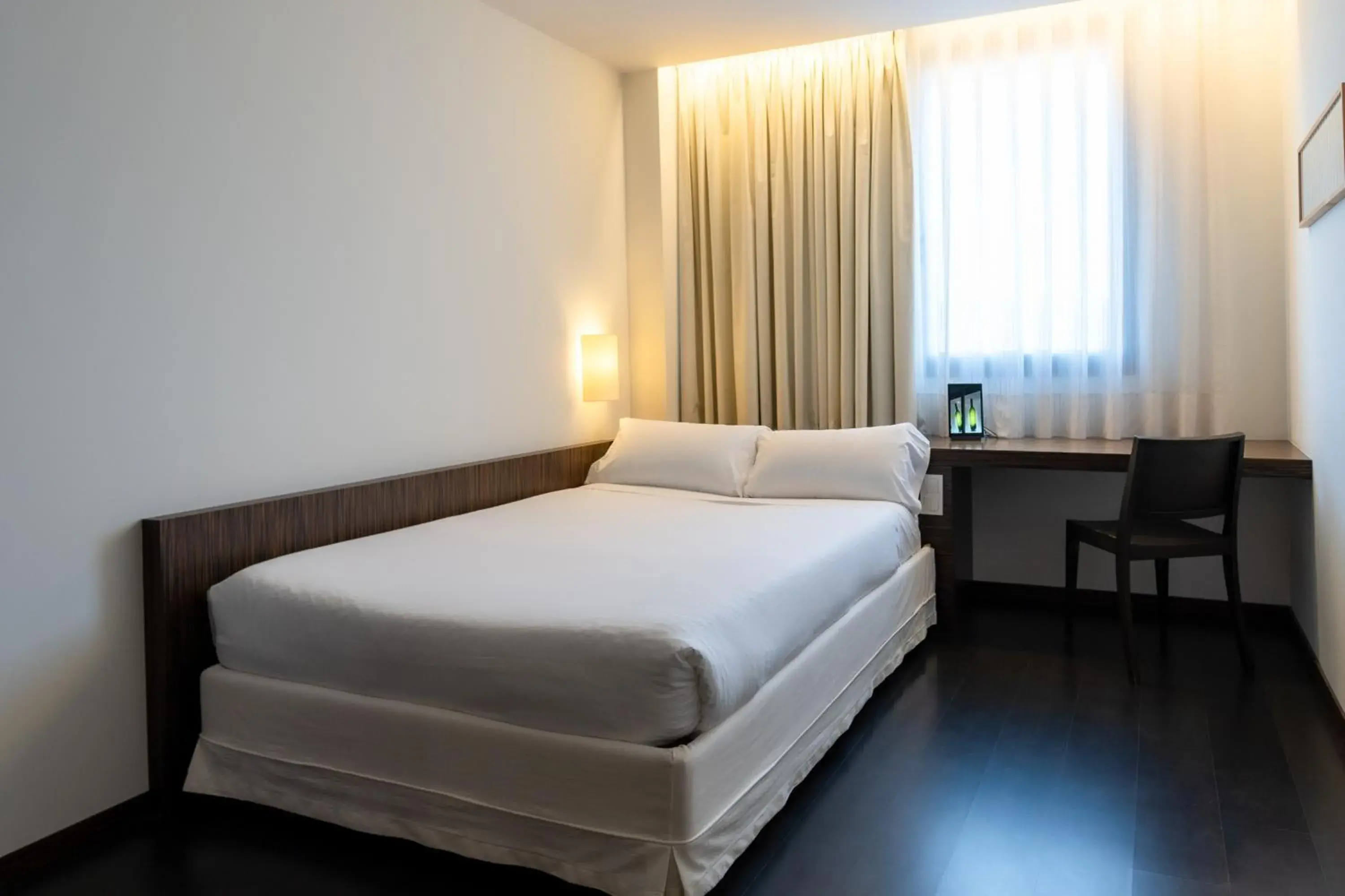 1 Single Bed in ETH Rioja 1 Single Bed in ETH Rioja