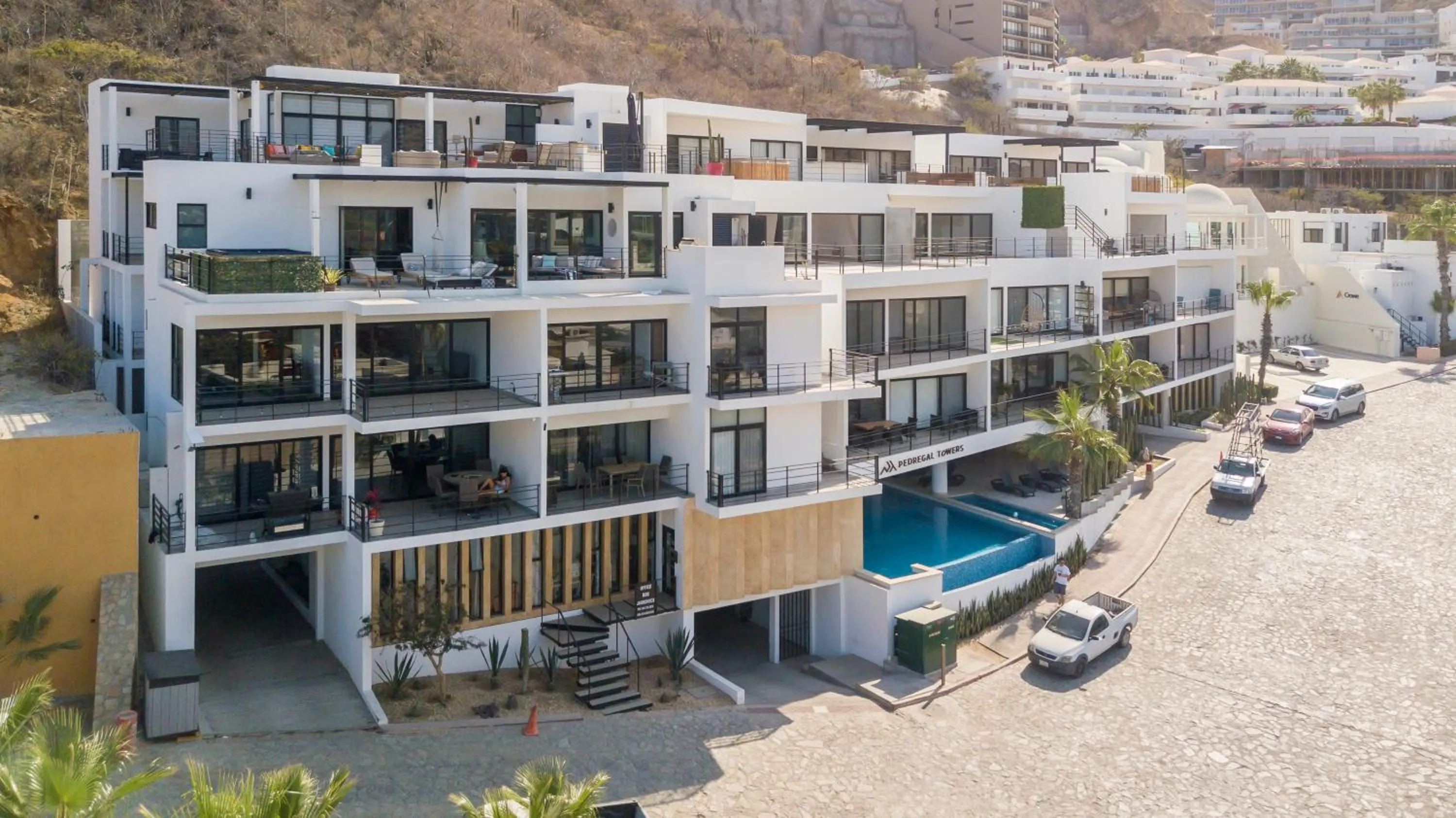 Property building in Pedregal Towers