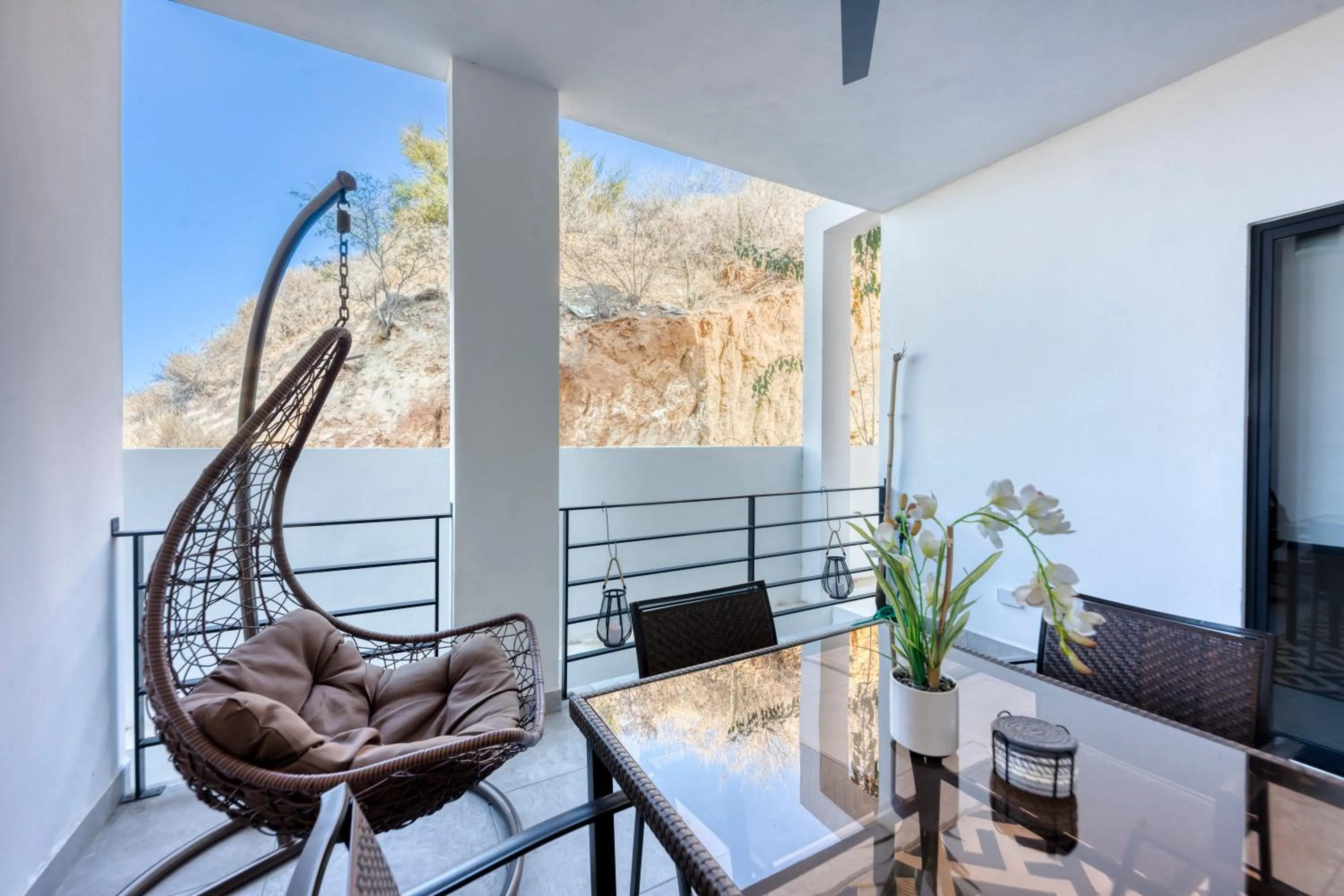 Balcony/Terrace in Pedregal Towers