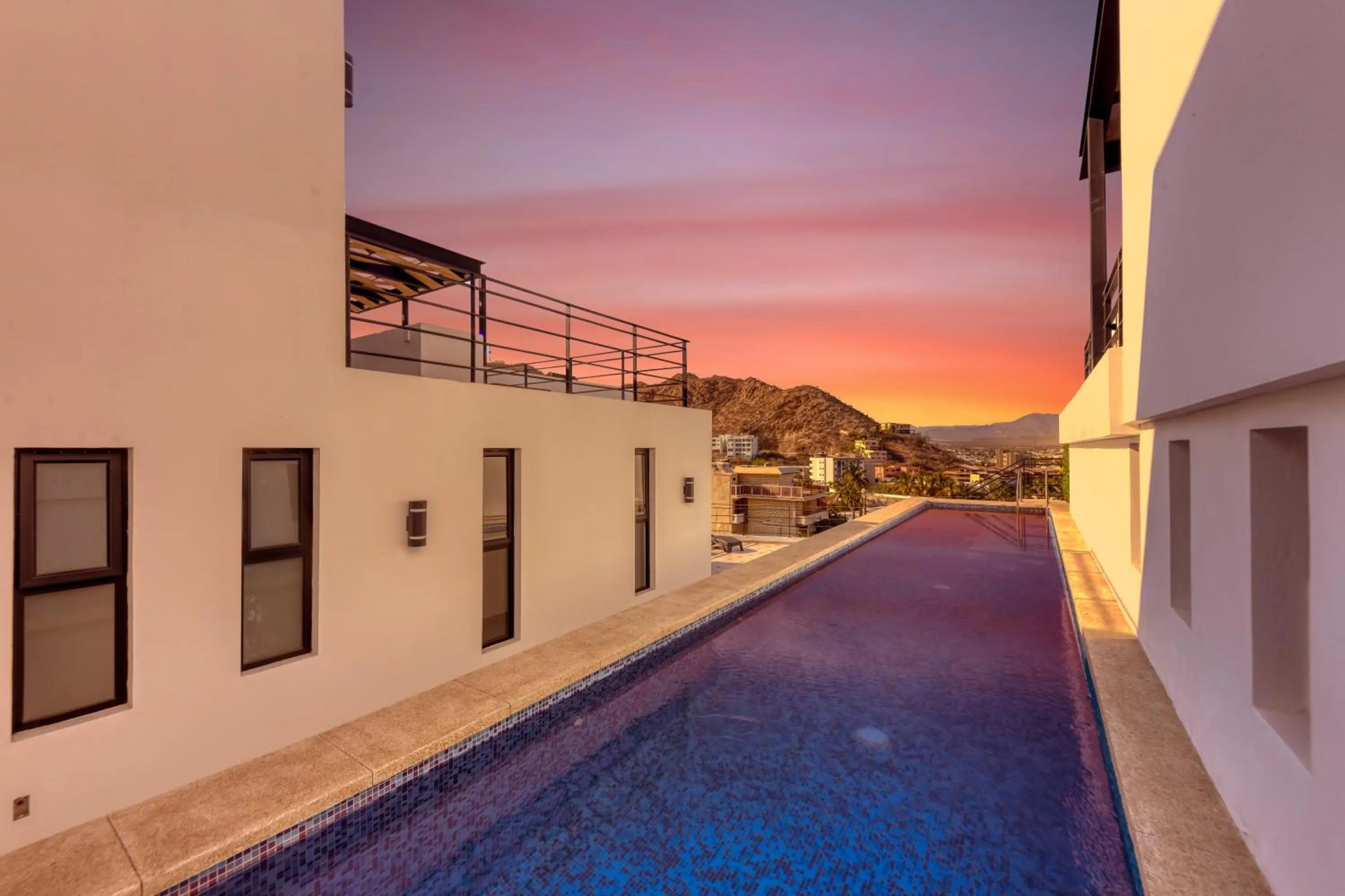 Pool view in Pedregal Towers