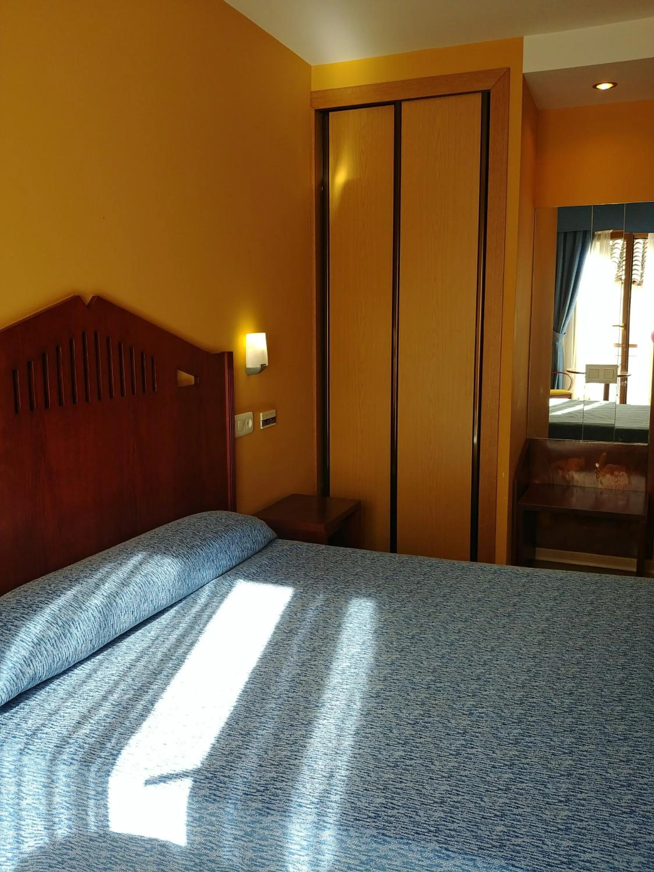 Bed in Hotel las Cruces