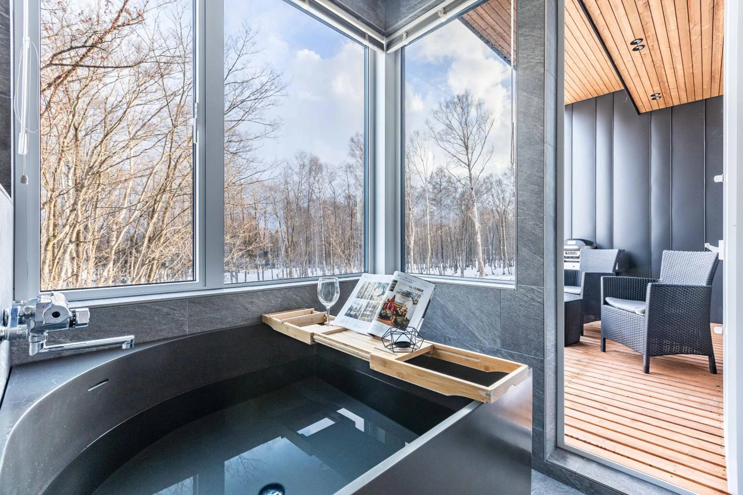 Natural landscape in Japavista Rusutsu