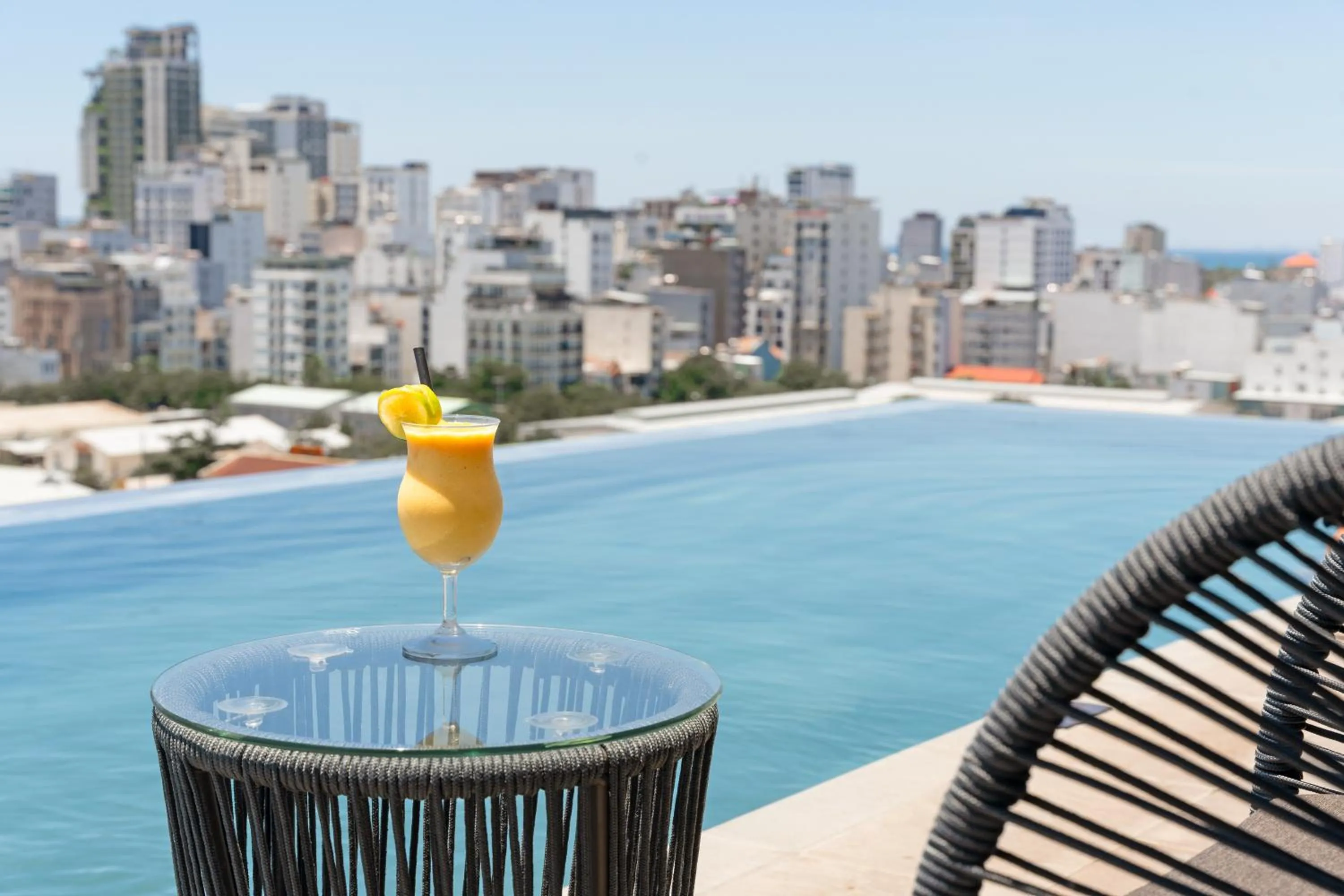 Swimming pool in Estrella Boutique Hotel