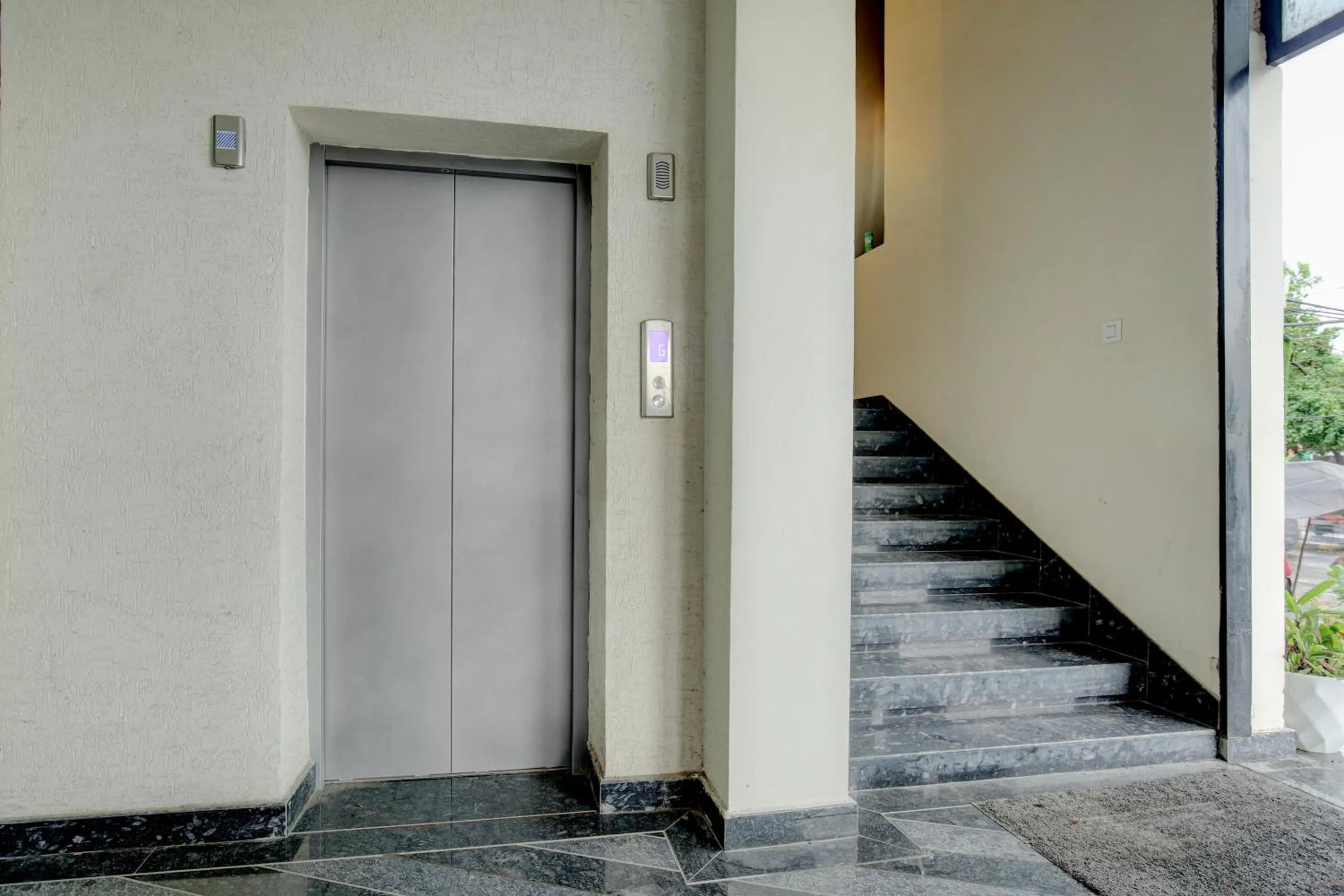 Facade/entrance in Collection O Ovel Hotel Grand