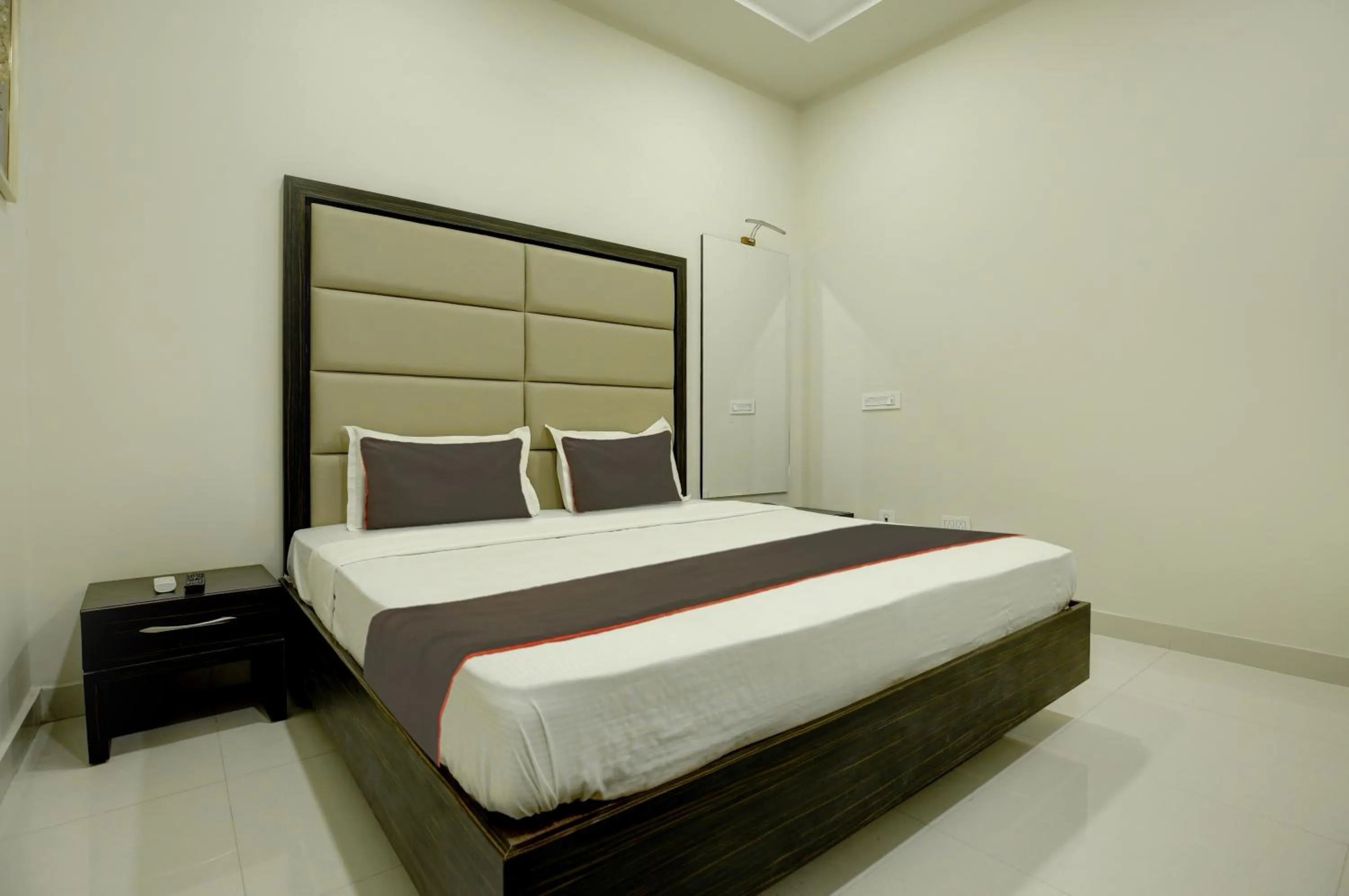 Bedroom, Bed in Collection O Ovel Hotel Grand