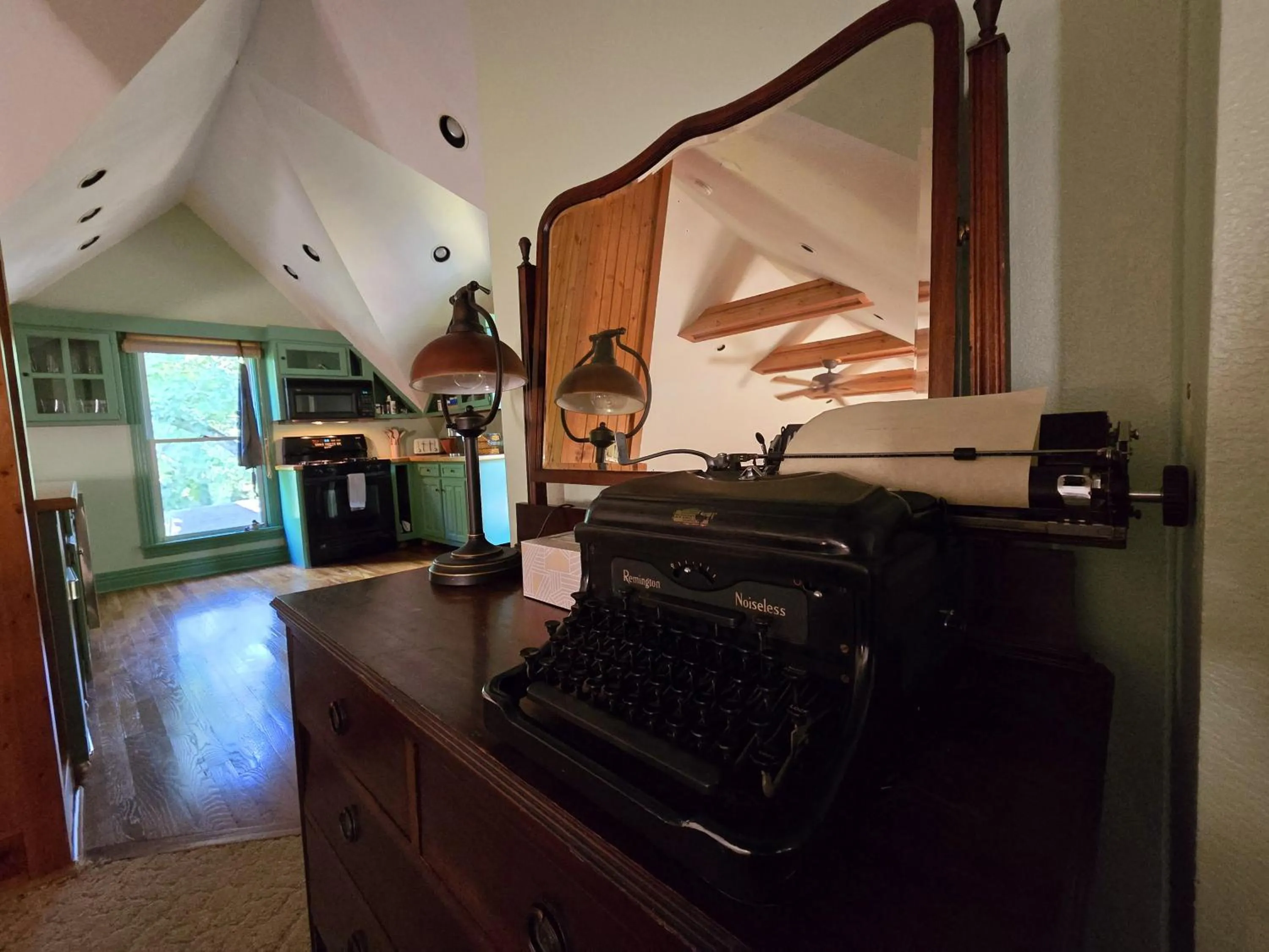 The 1883 Peabody House Bed & Breakfast