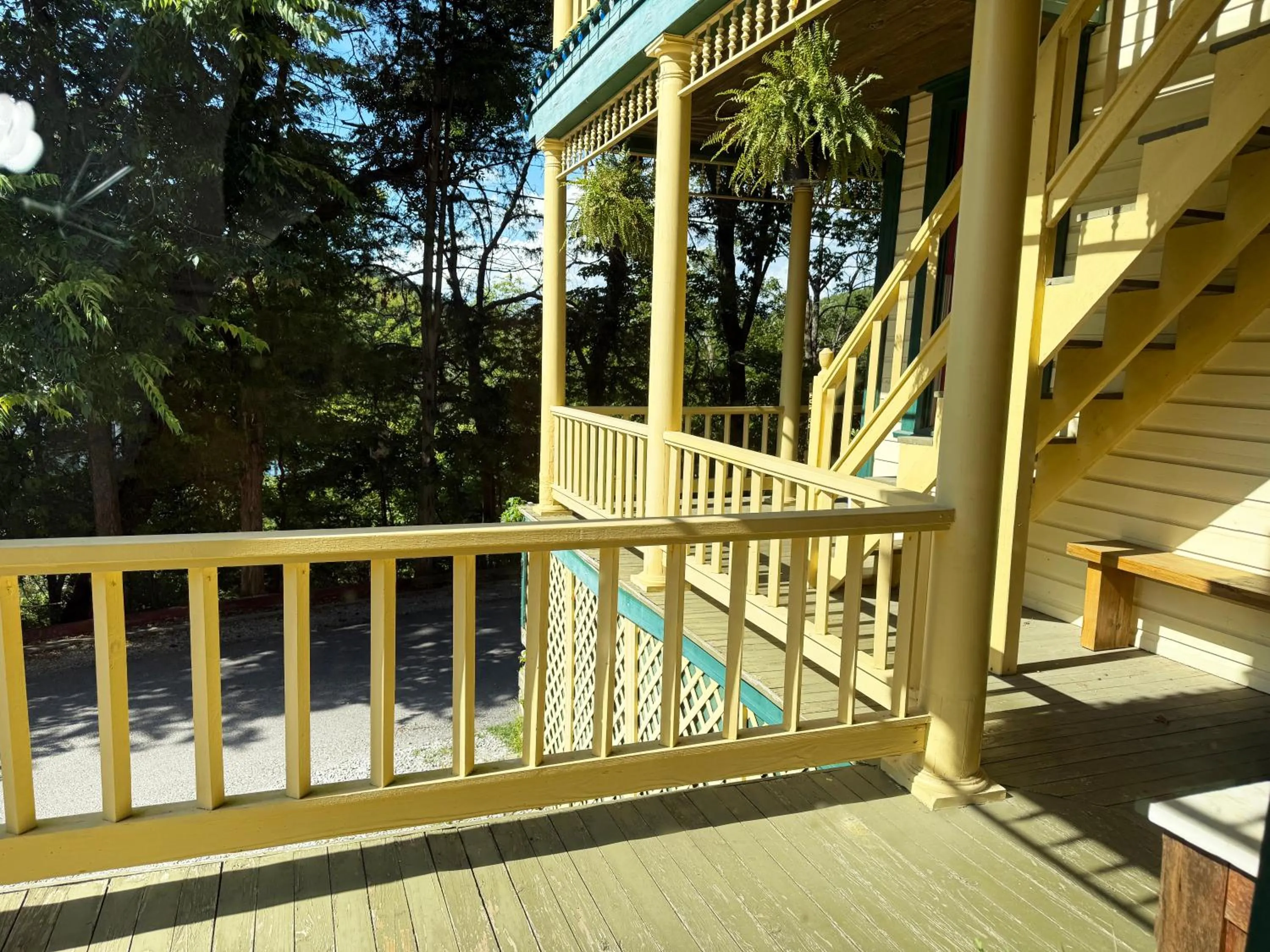 The 1883 Peabody House Bed & Breakfast