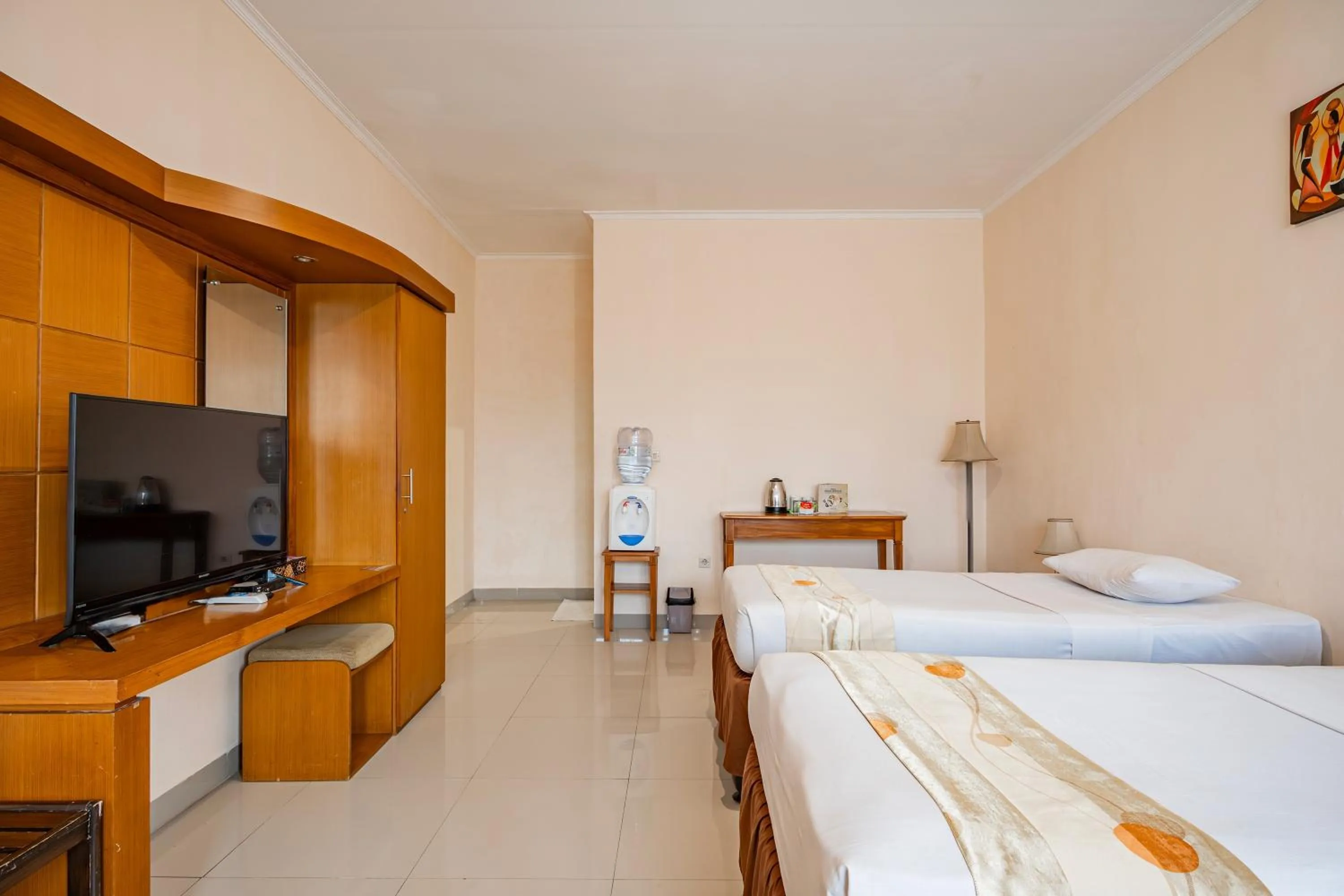 Bed in Hotel Pesona Ciwidey