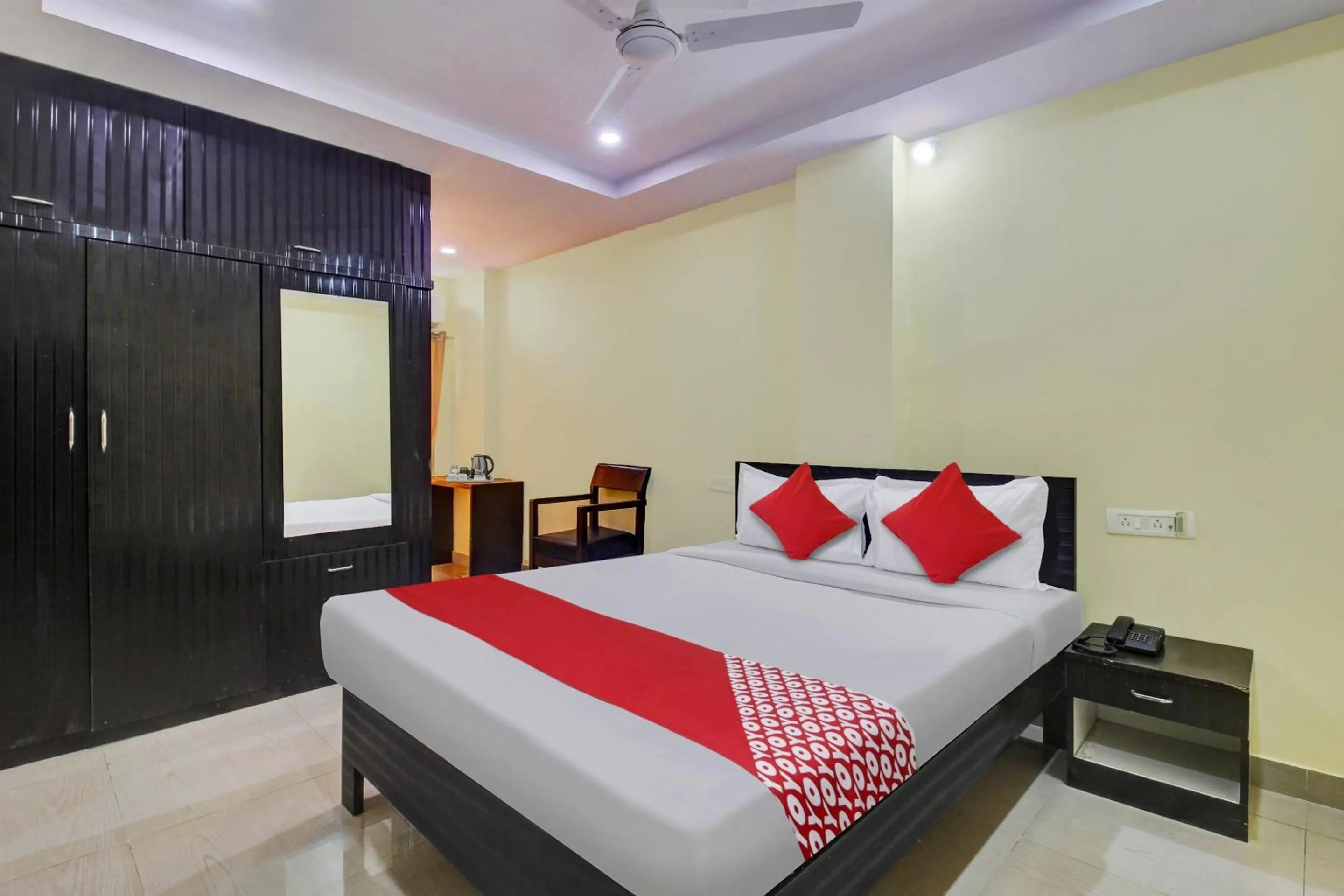 Bedroom, Bed in Hotel O Srinika Grand NEAR Shamshabad Airport