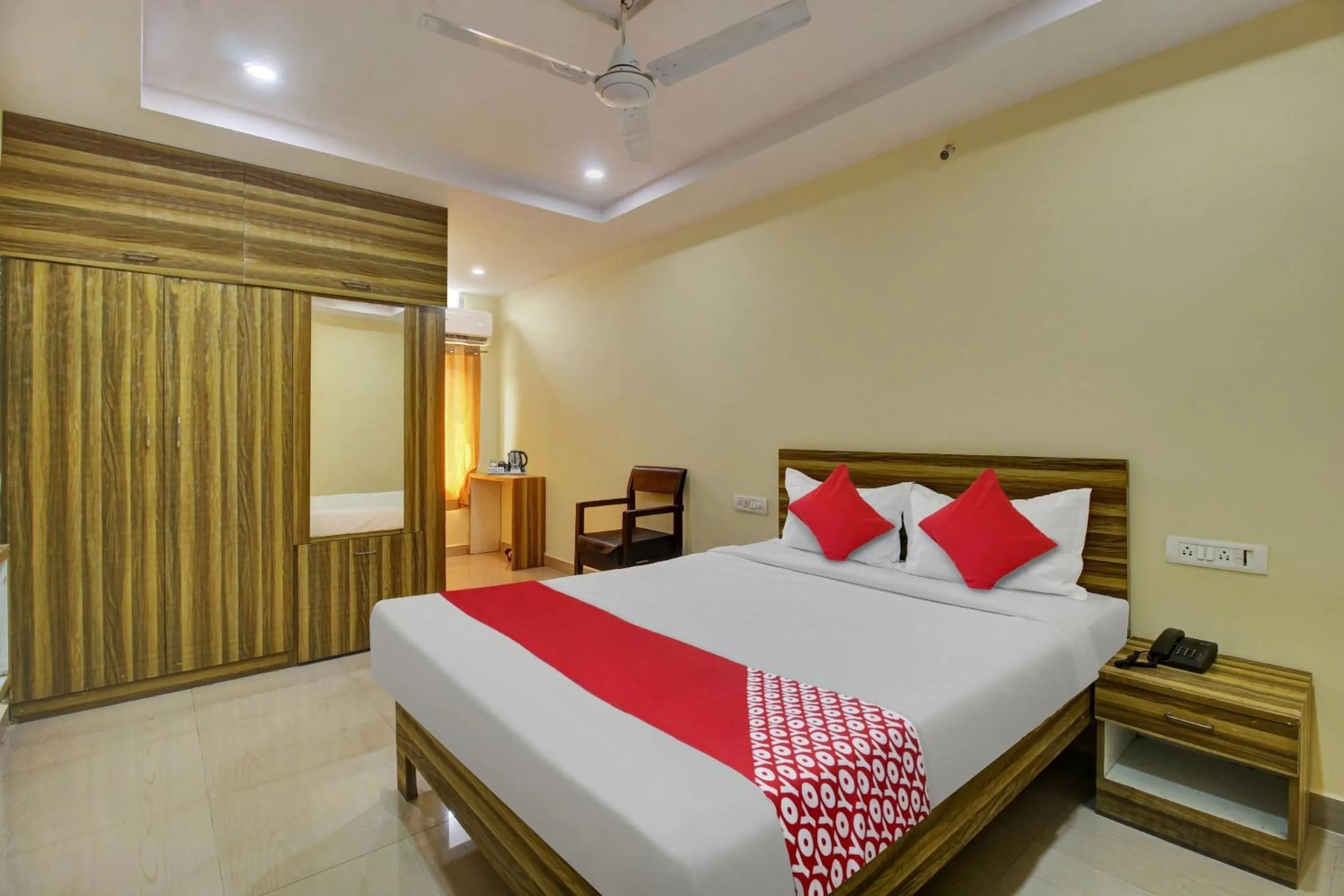 Bedroom, Bed in Hotel O Srinika Grand NEAR Shamshabad Airport