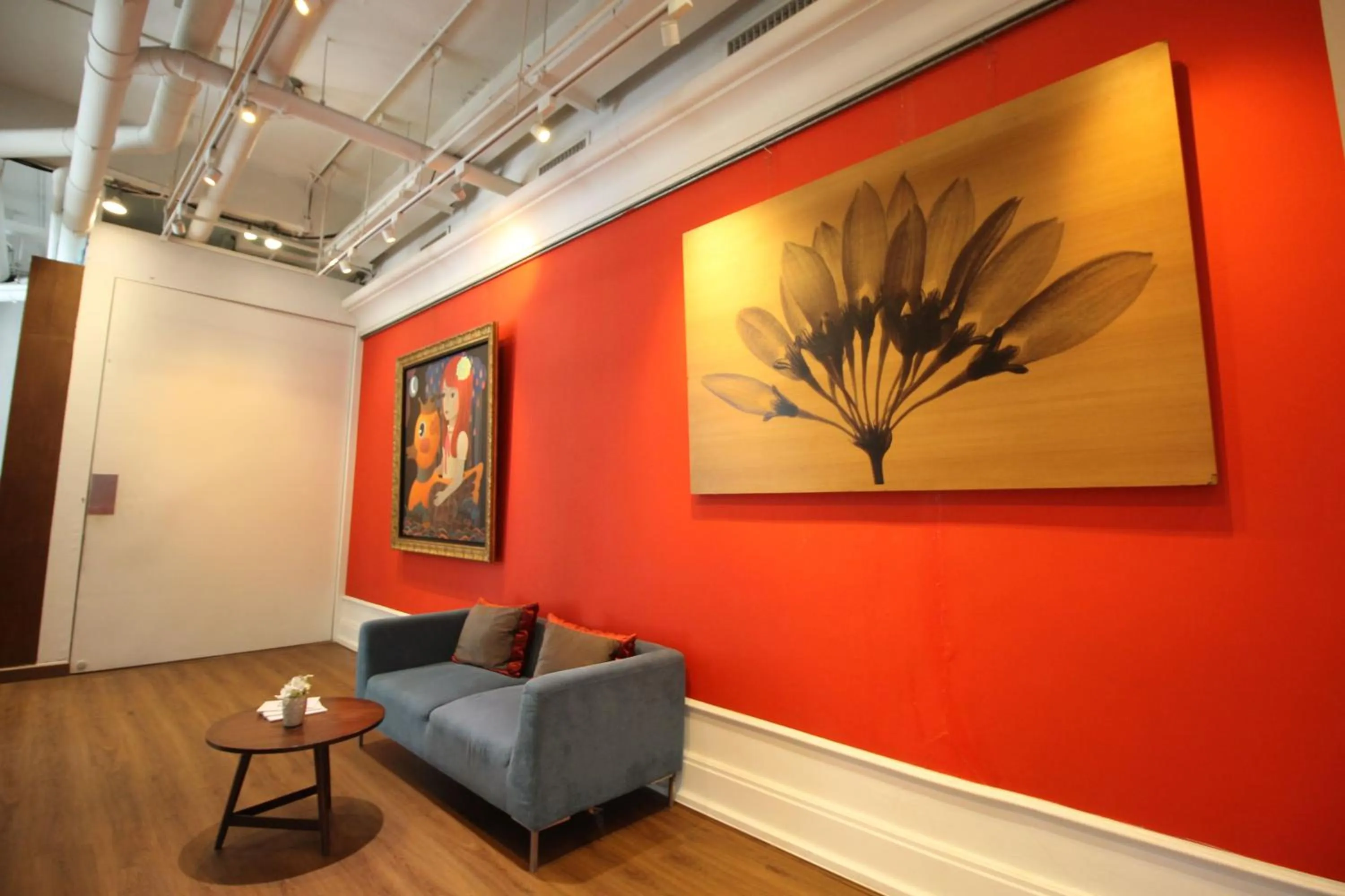 Lobby or reception in Beat Hotel Bangkok