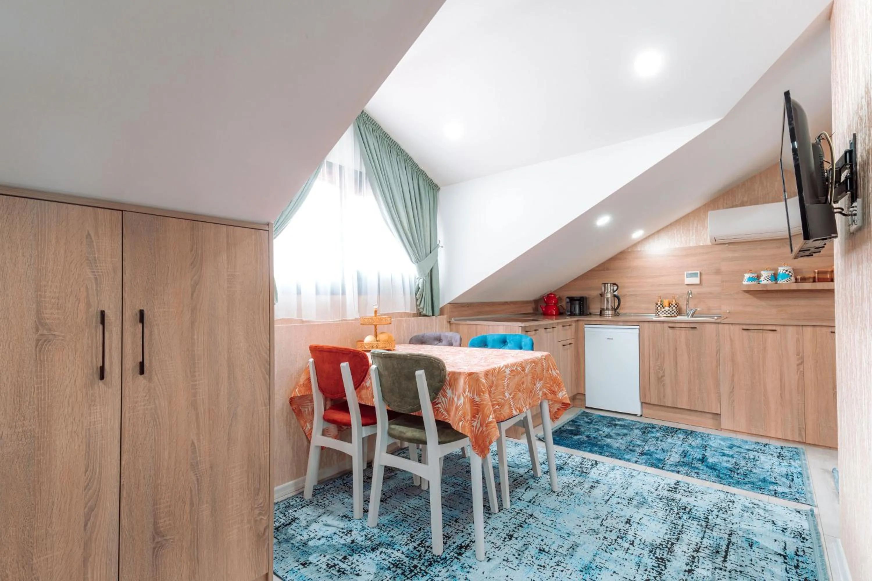 Kitchen or kitchenette in Lidzo Villa Butik Otel