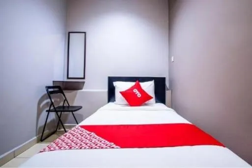 Bedroom, Bed in HOTEL AVATARR