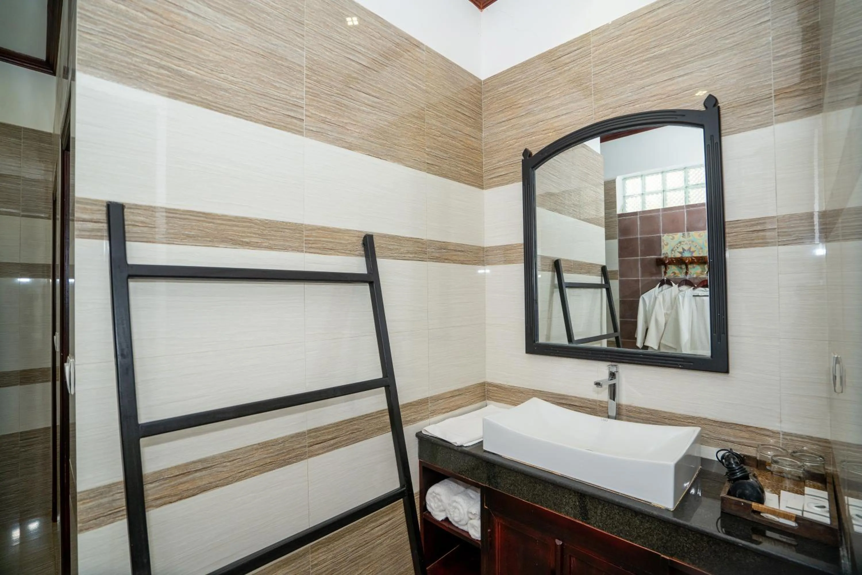 Bathroom in Angkor Tempora Boutique