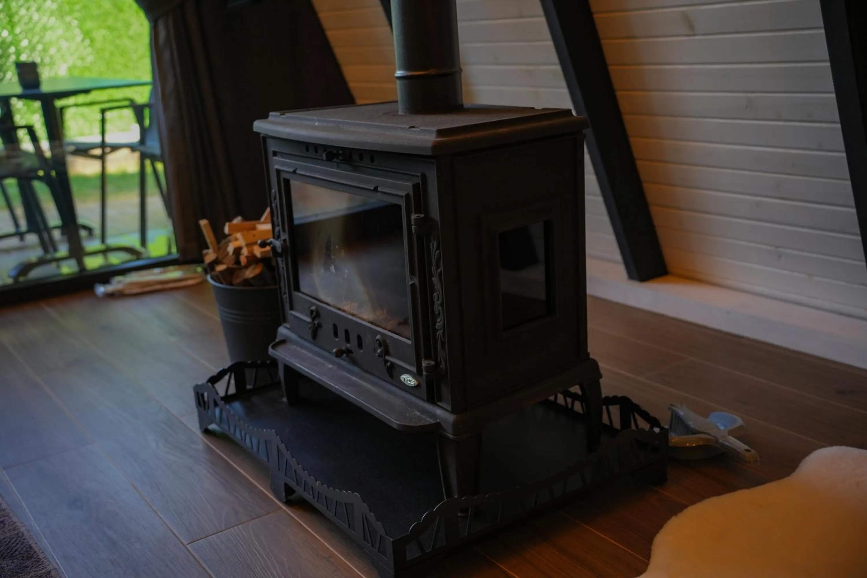 flat iron in Bungalov Maşukiye Villa