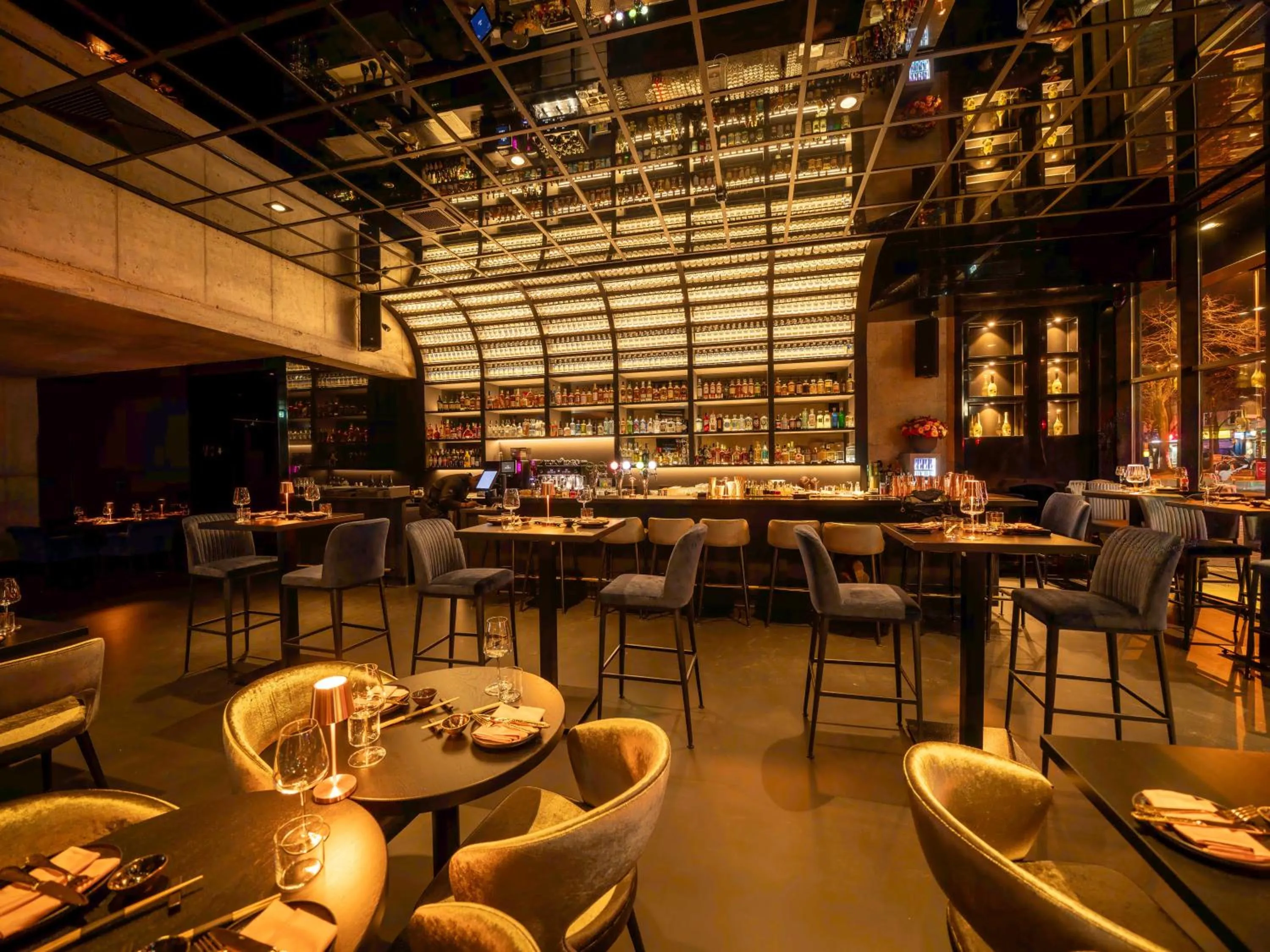 Restaurant/places to eat in Hotel am Beatles-Platz