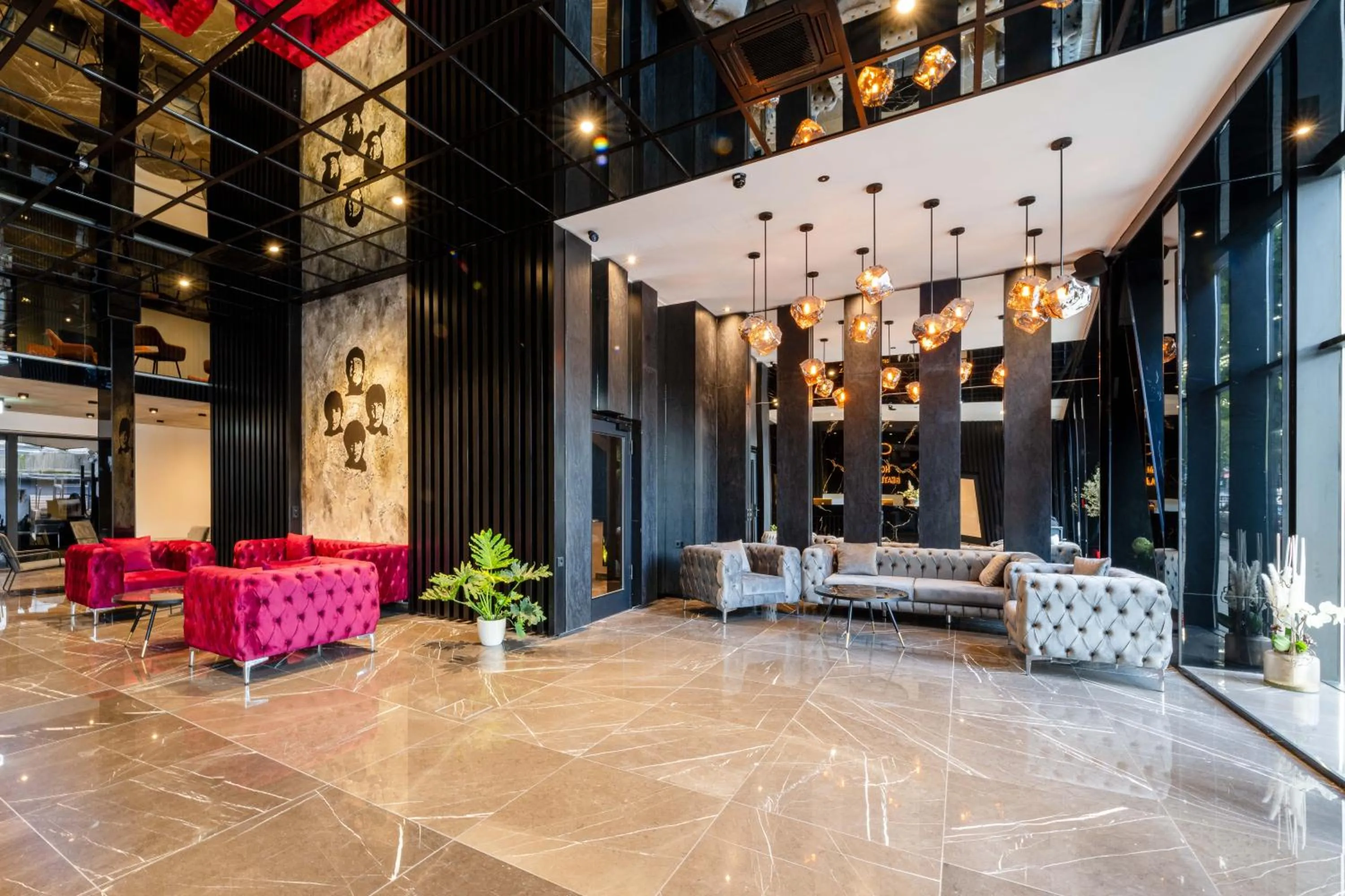 Lobby or reception in Hotel am Beatles-Platz