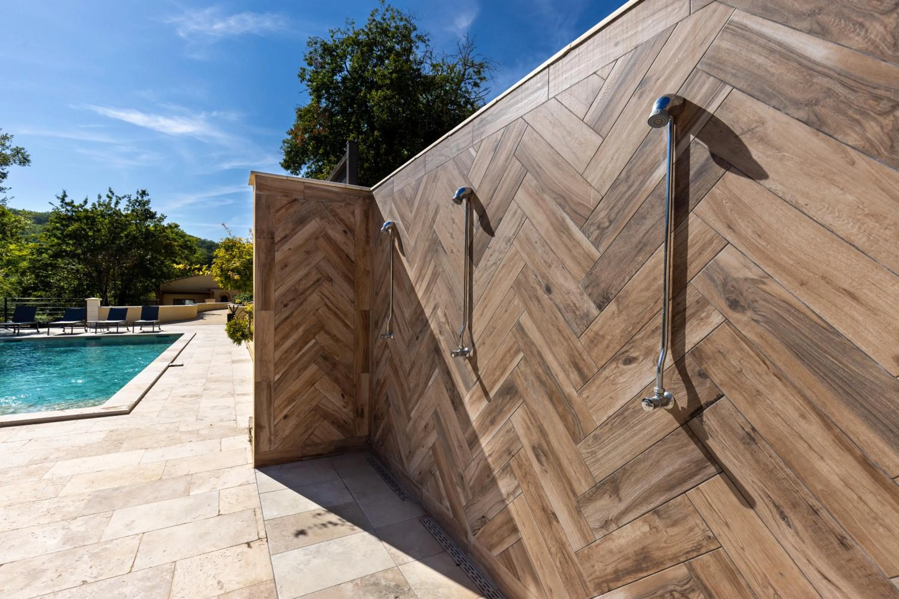 Swimming pool in La Perle de Domme