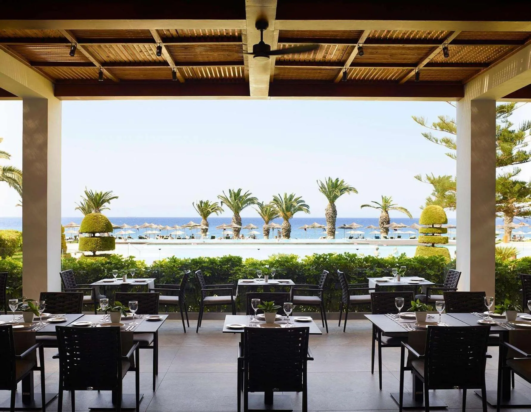 Restaurant/places to eat in The Ixian Grand & All Suites - Adults Only Hotel