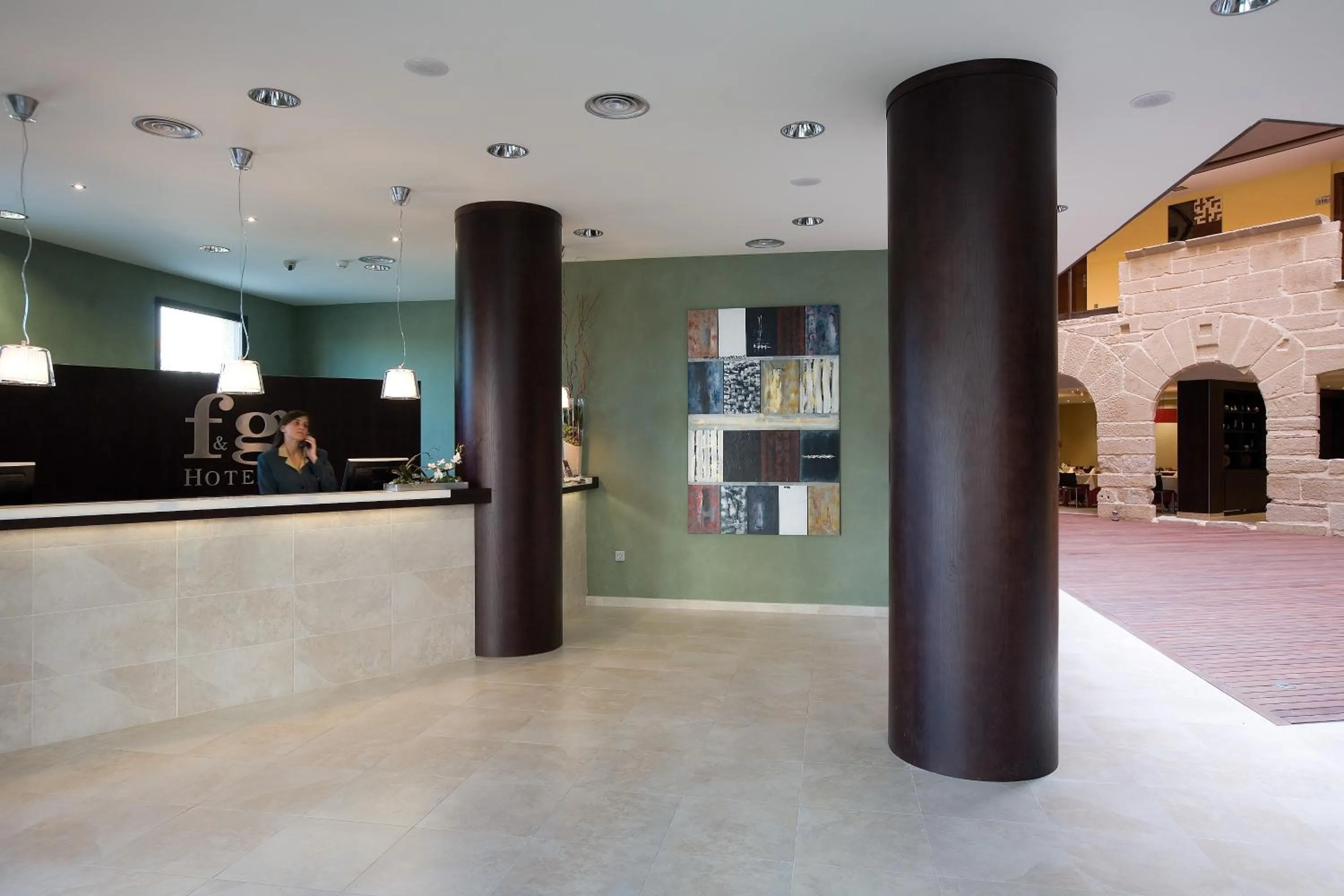 Lobby or reception in F&G Logroño