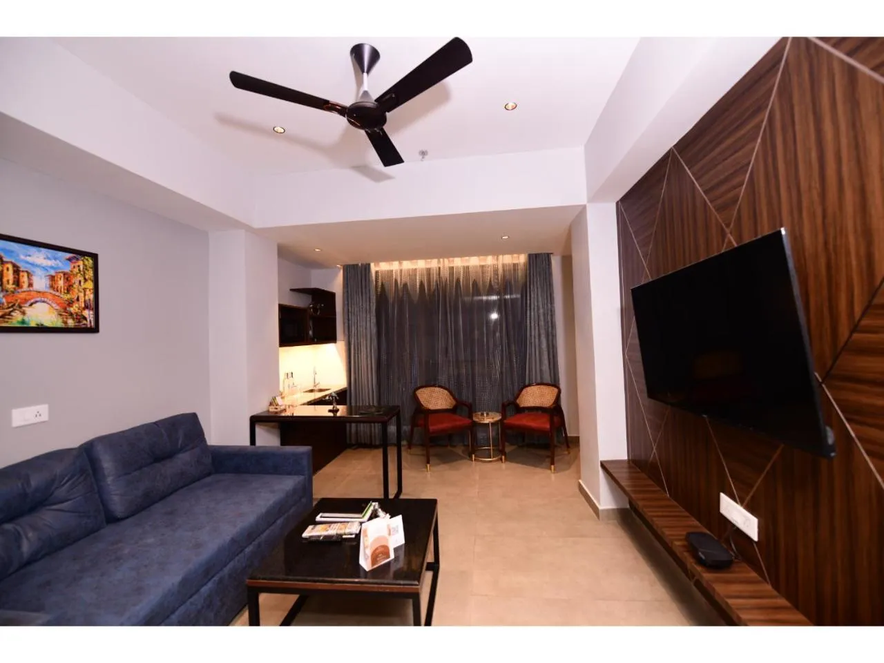 Living room in Belvedere Suites