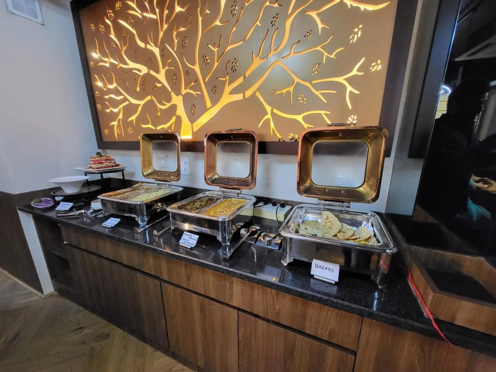 Meeting/conference room in Belvedere Suites