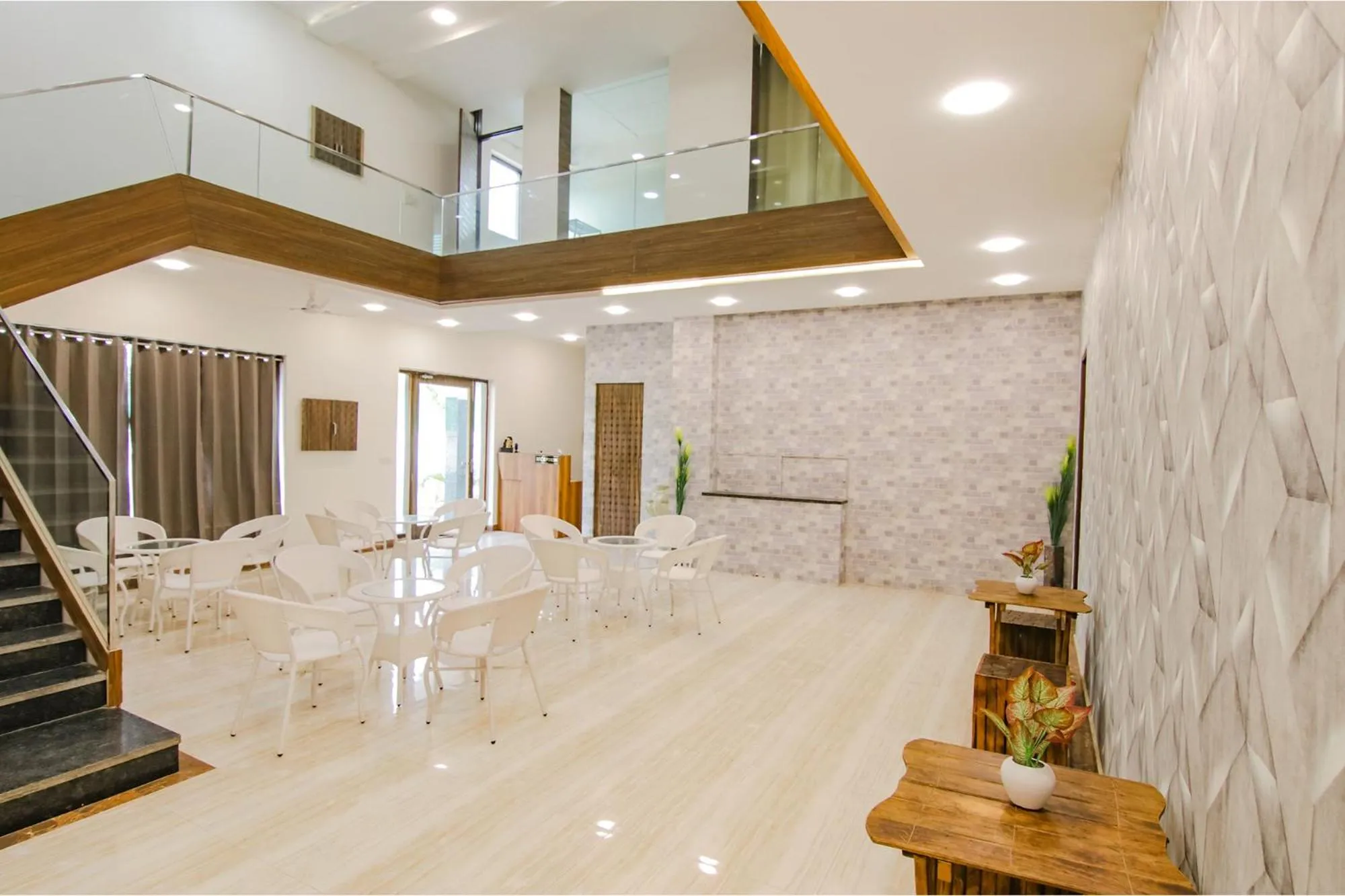 Restaurant/places to eat in FabHotel Sky Lark Farm