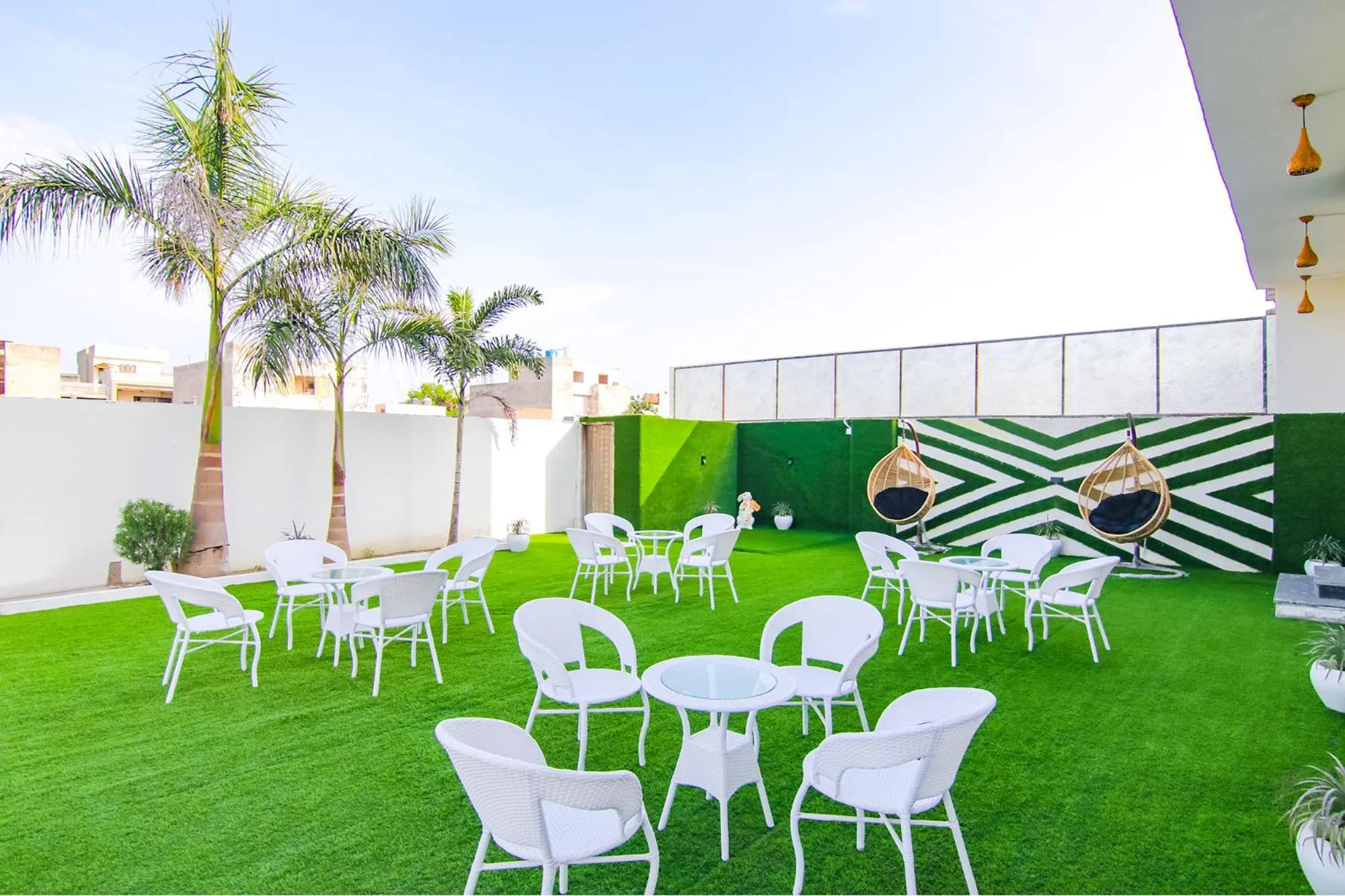 Restaurant/places to eat in FabHotel Sky Lark Farm