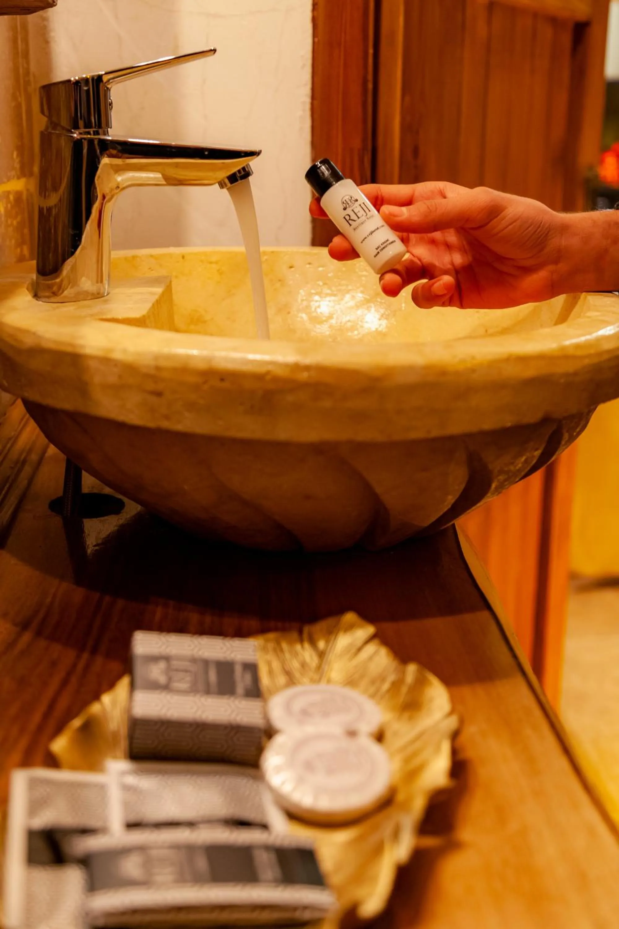 Bathroom in Reji Boutique Hotel