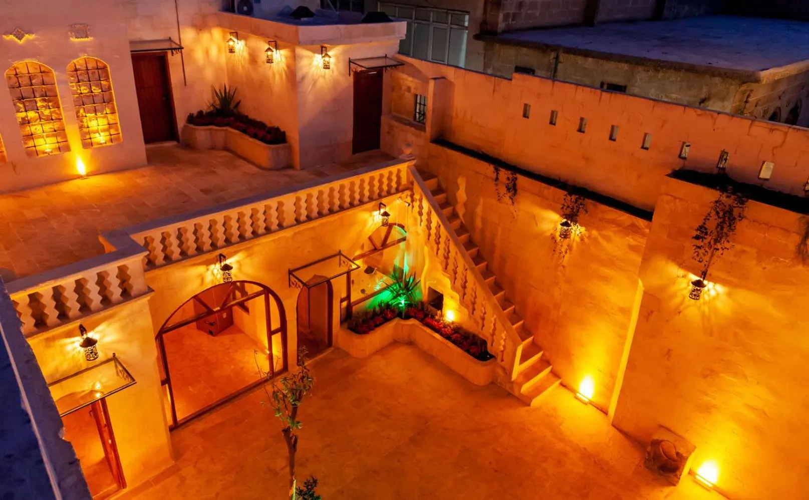 Garden in Reji Boutique Hotel