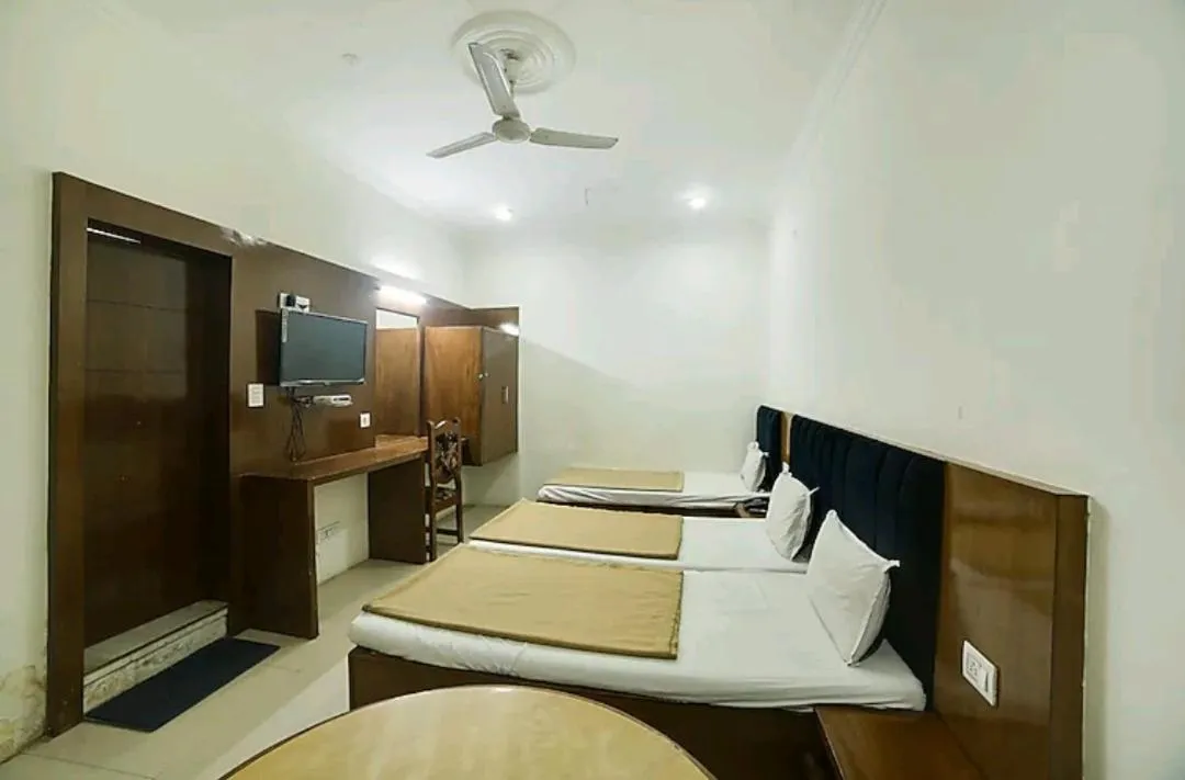 Hotel Ganga Azure@ Har Ki Pauri Road