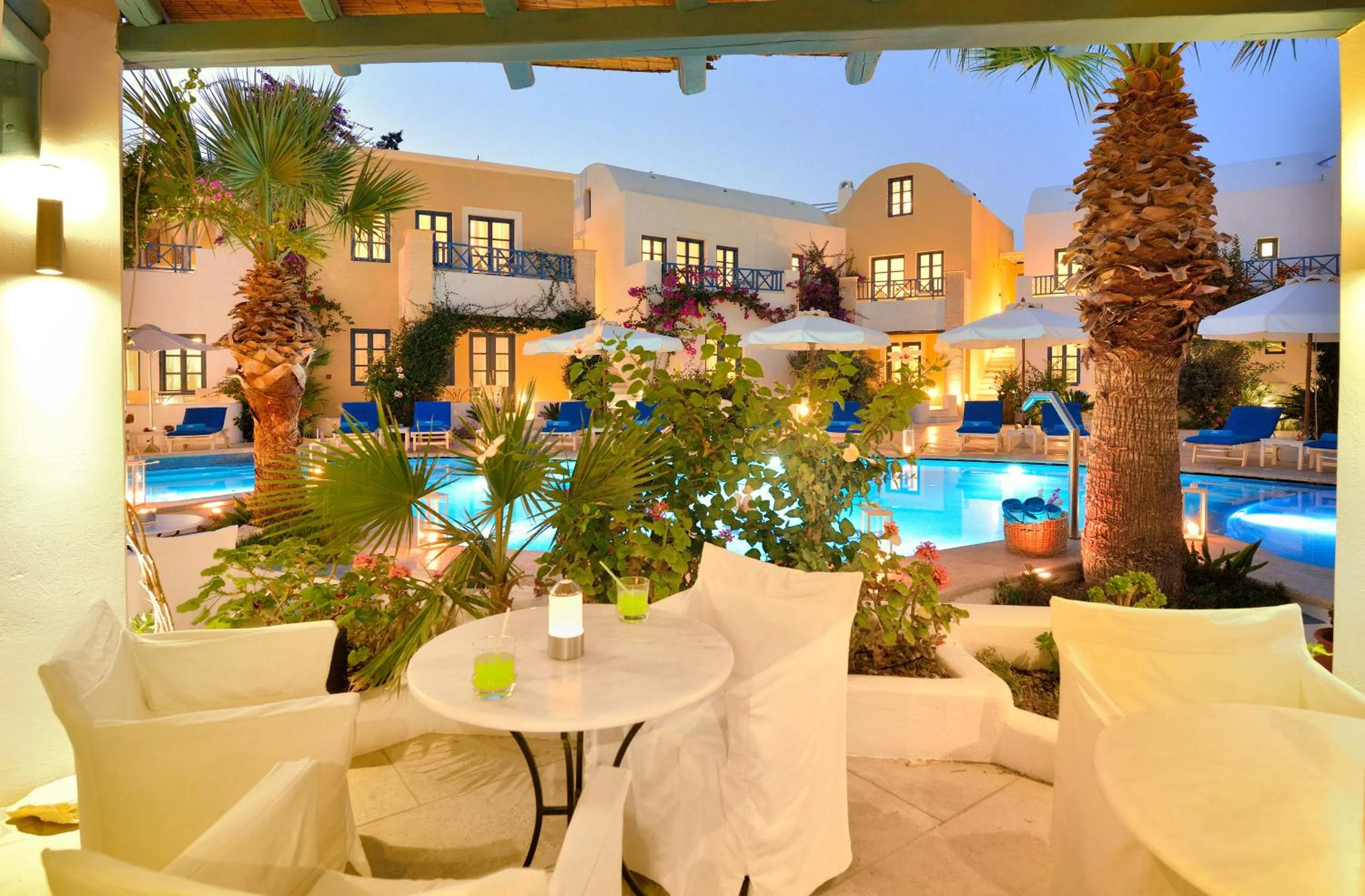 Drinks in Tamarix Del Mar Suites