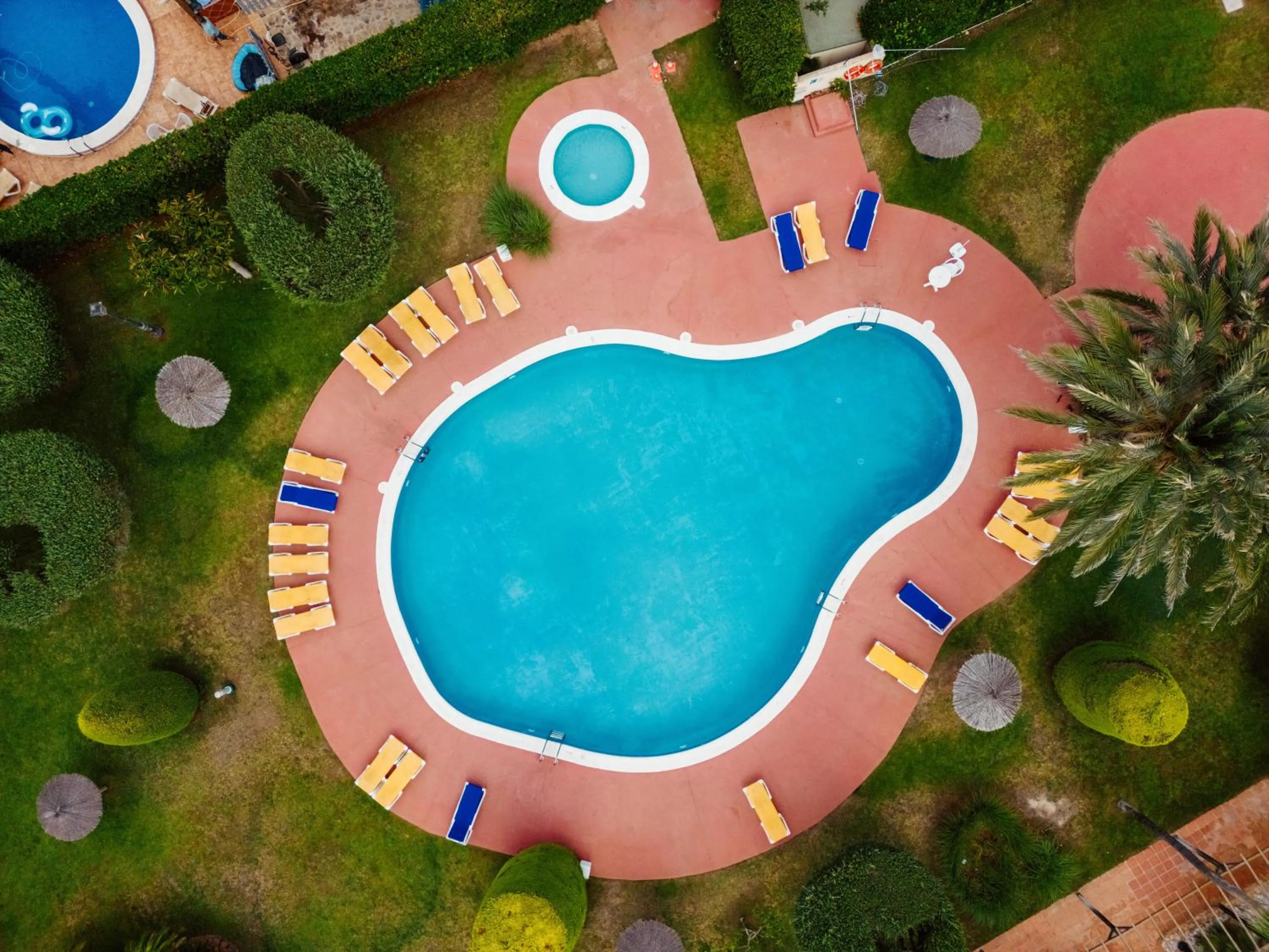Swimming pool in Aparthotel Villas La Manga