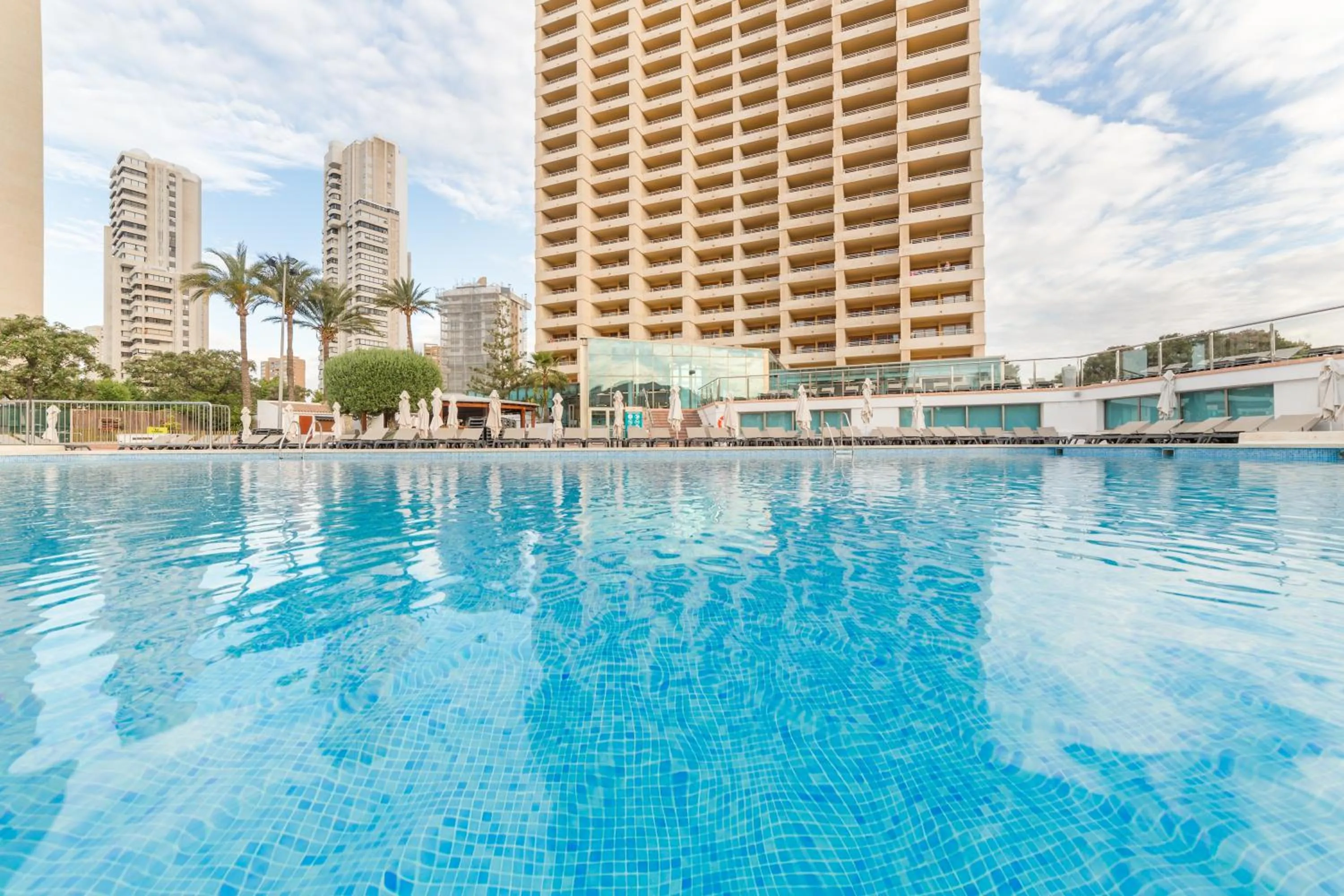 Pool view in Sandos Benidorm Suites