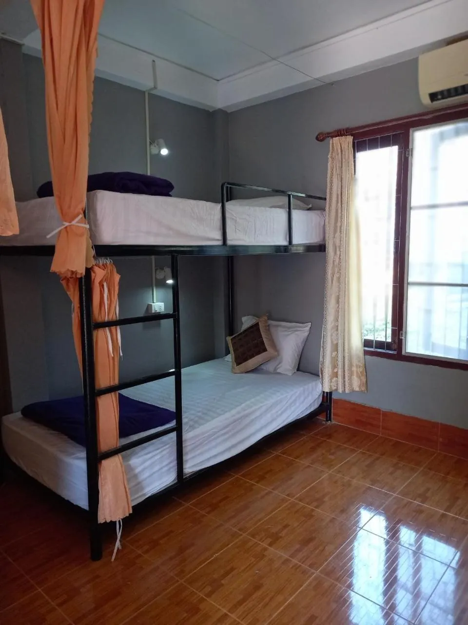 Bed in Riverside Garden Hostel