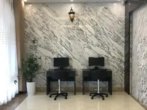 TV and multimedia in Hotel The HN- by BAY LUXURY