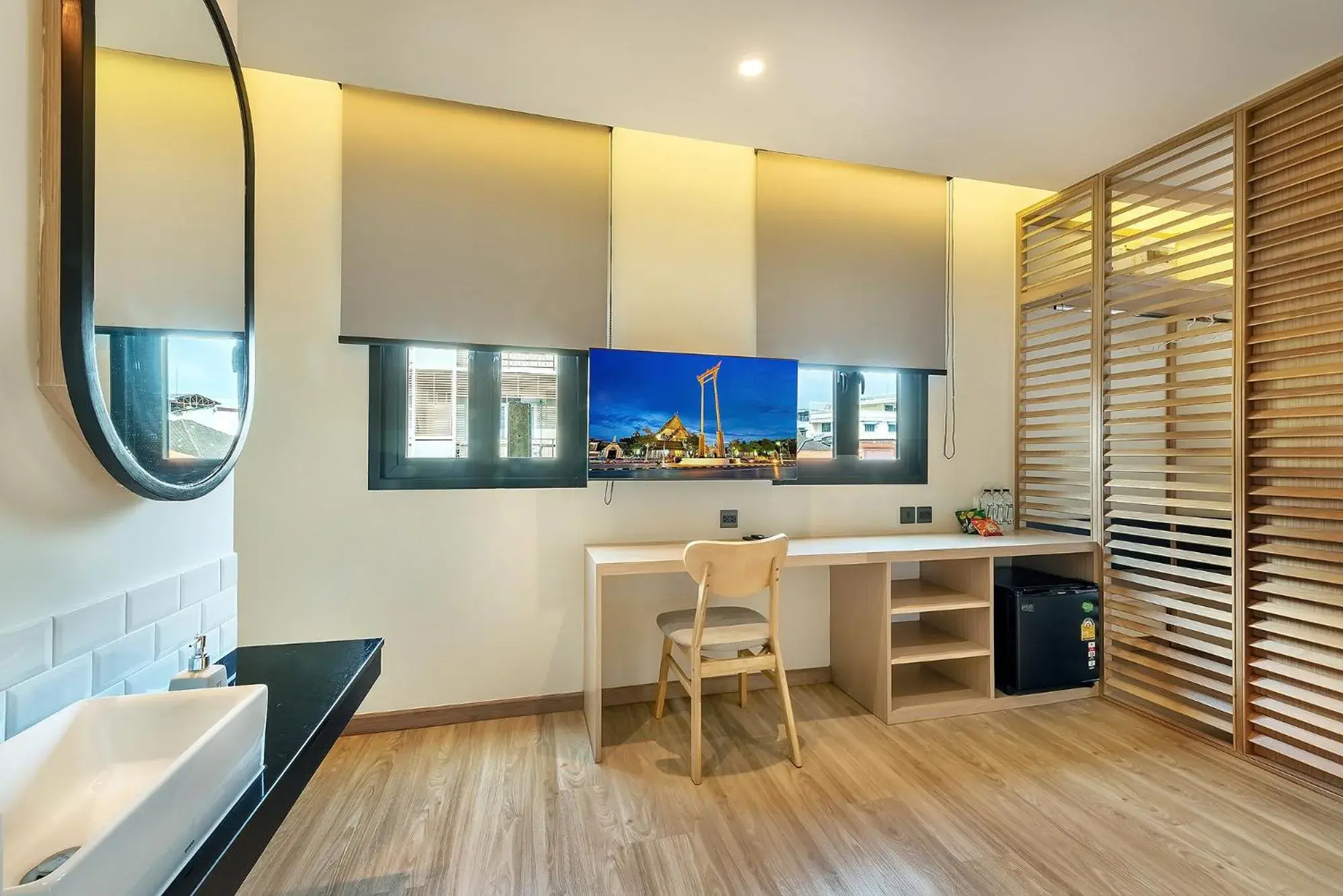 Triple Room with Private Bathroom in Phra Nakhon Poshtel Triple Room with Private Bathroom in Phra Nakhon Poshtel