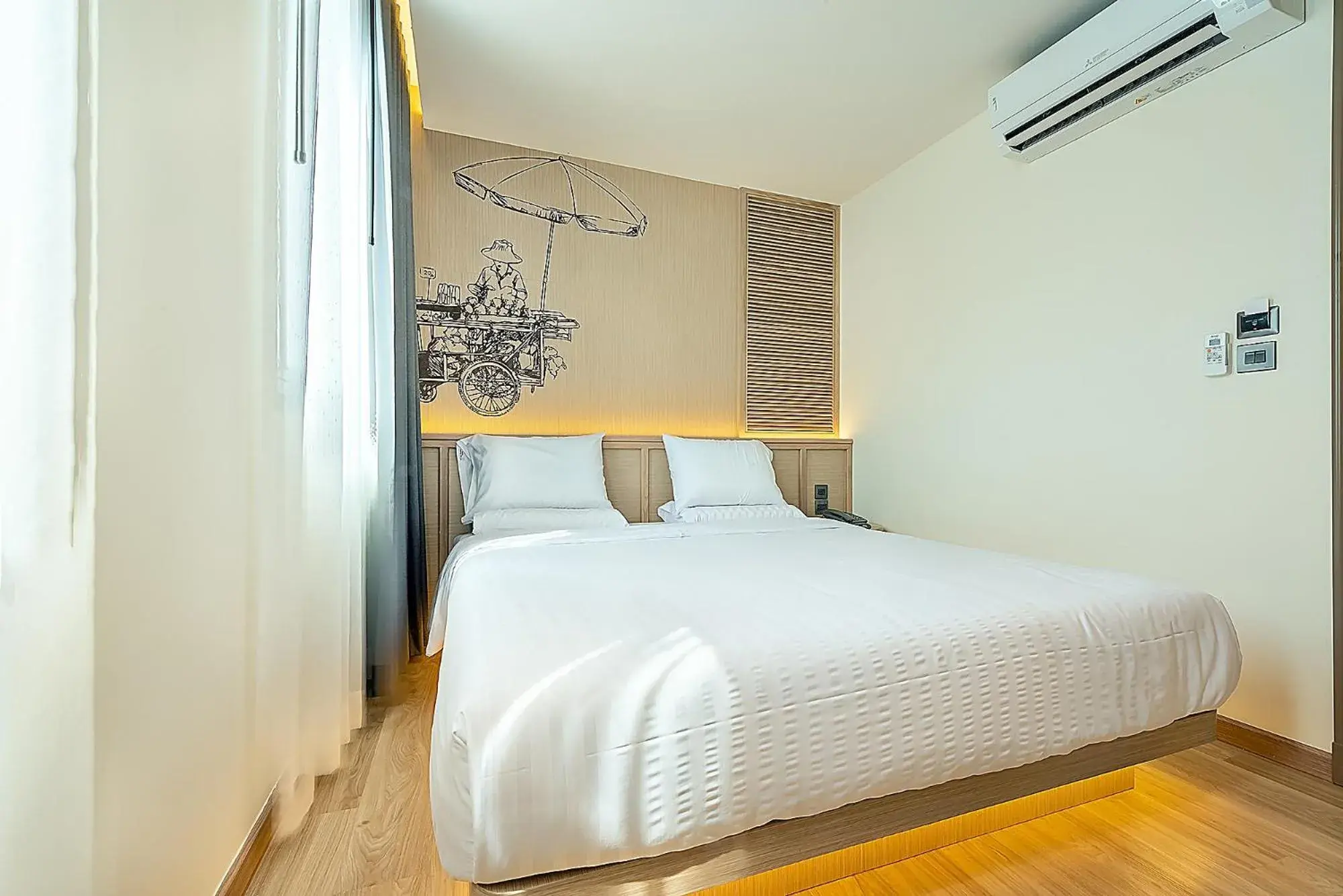 Superior Double Room in Phra Nakhon Poshtel Superior Double Room in Phra Nakhon Poshtel
