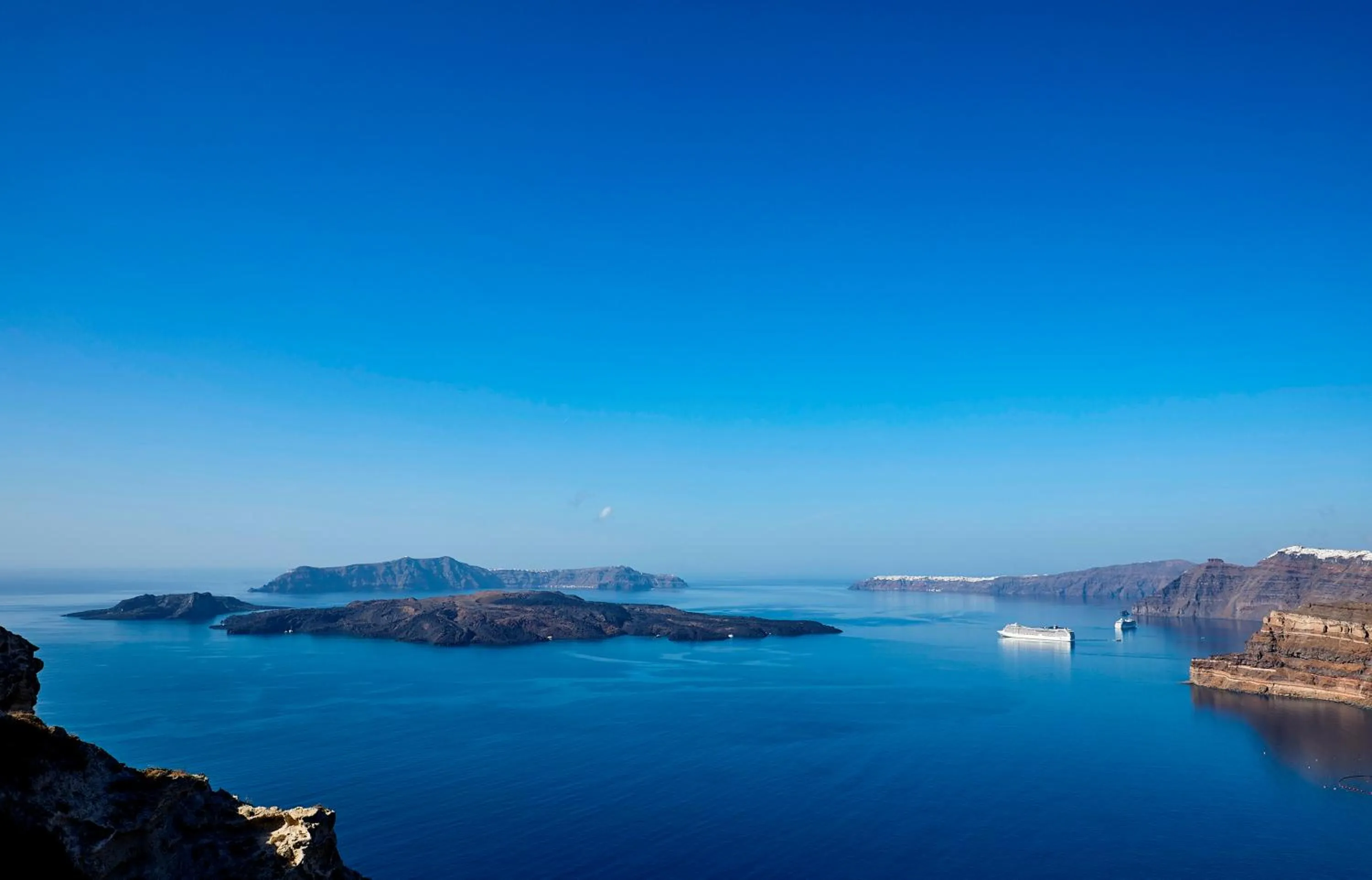Sea view in Suites of the Gods Cave Spa Hotel