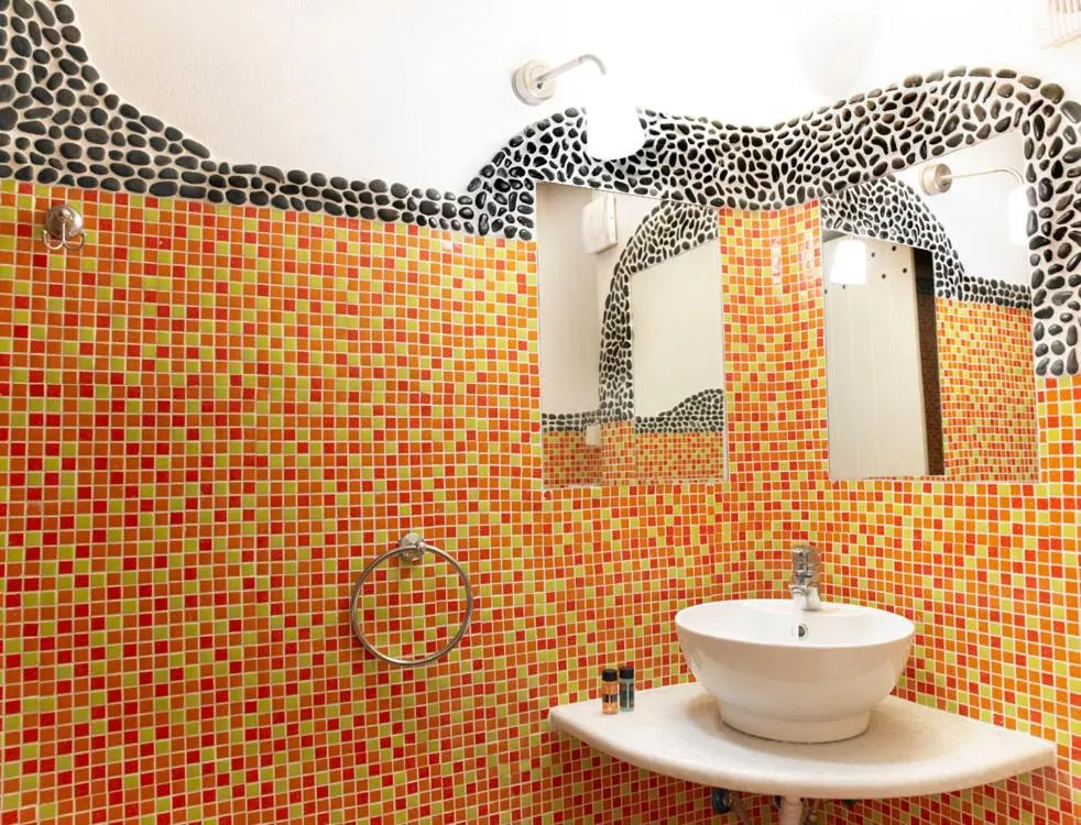 Bathroom in Suites of the Gods Cave Spa Hotel