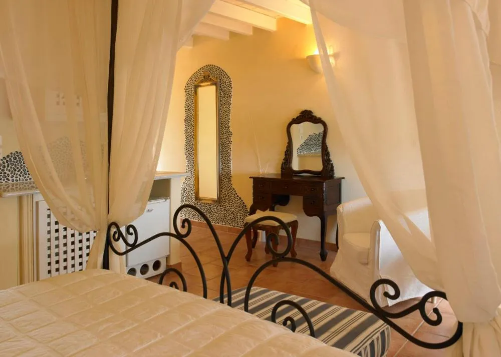 Photo of the whole room, Bed in Suites of the Gods Cave Spa Hotel