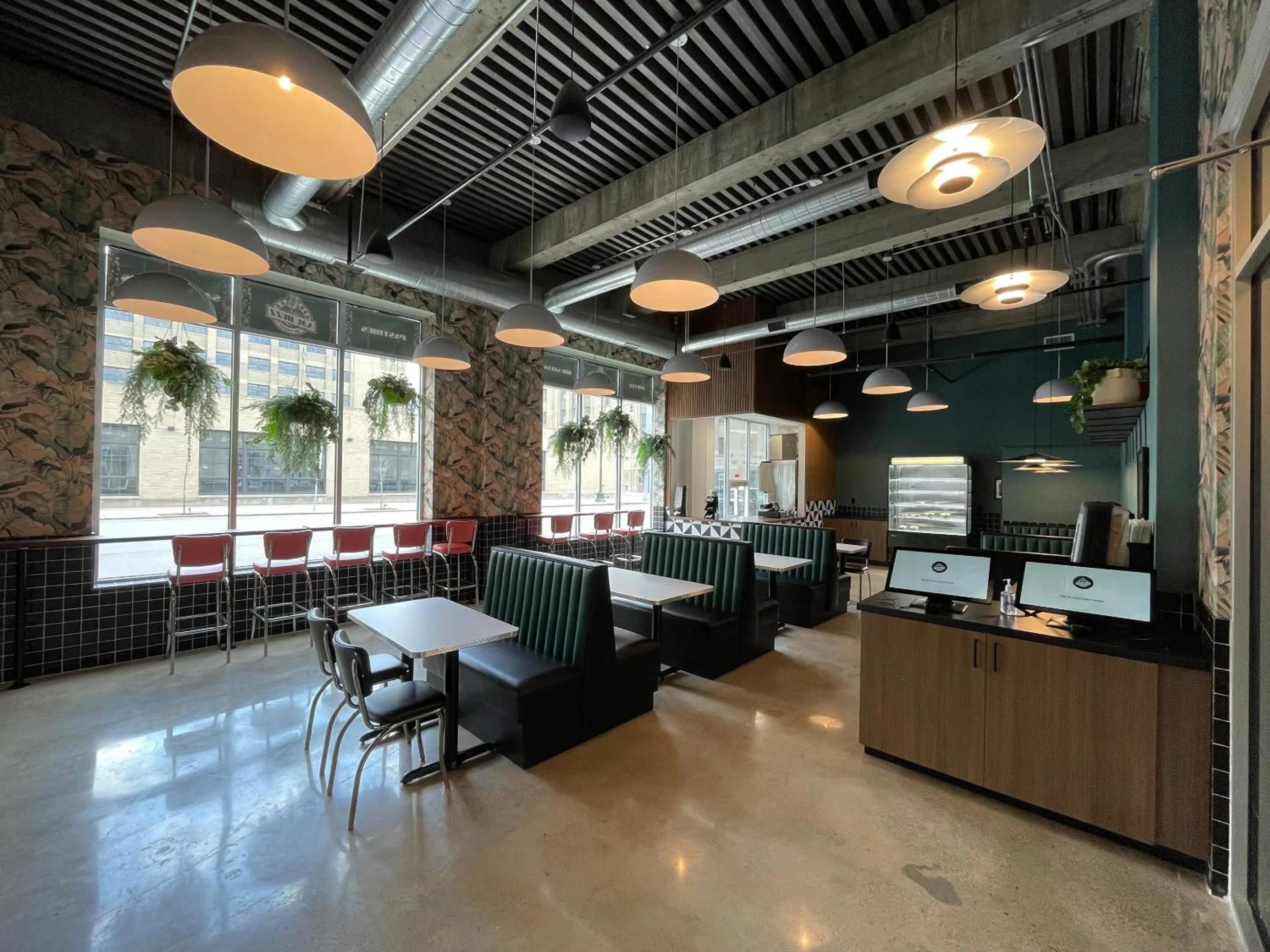 Restaurant/places to eat in Cambria Hotel Detroit Downtown