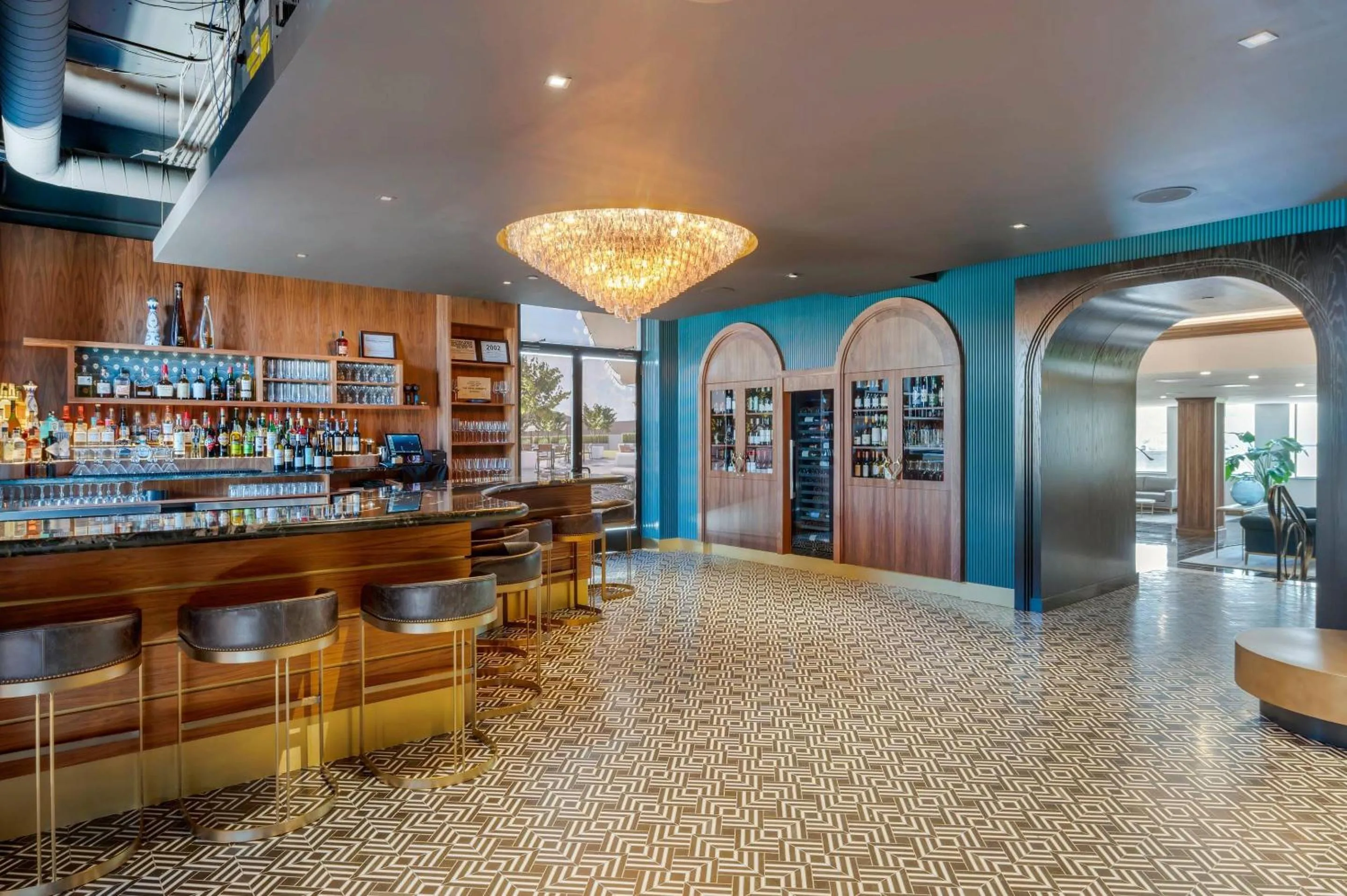 Restaurant/places to eat in Cambria Hotel Detroit Downtown