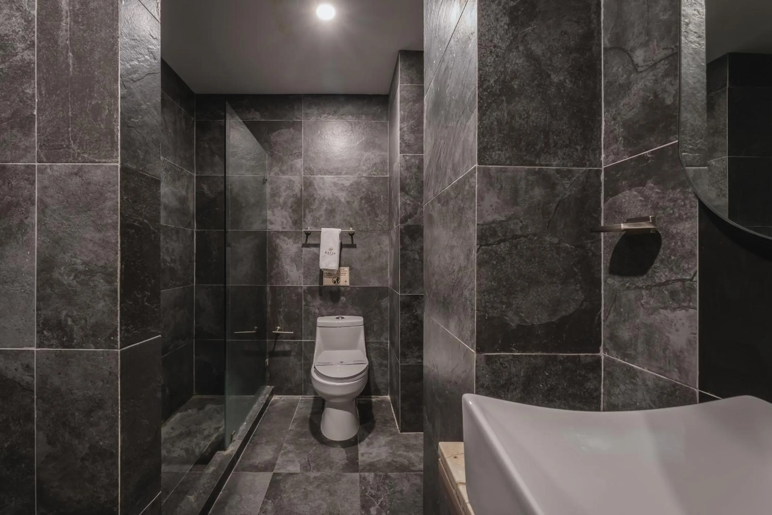 Toilet in Hotel Kavia Premium - Paseo Montejo