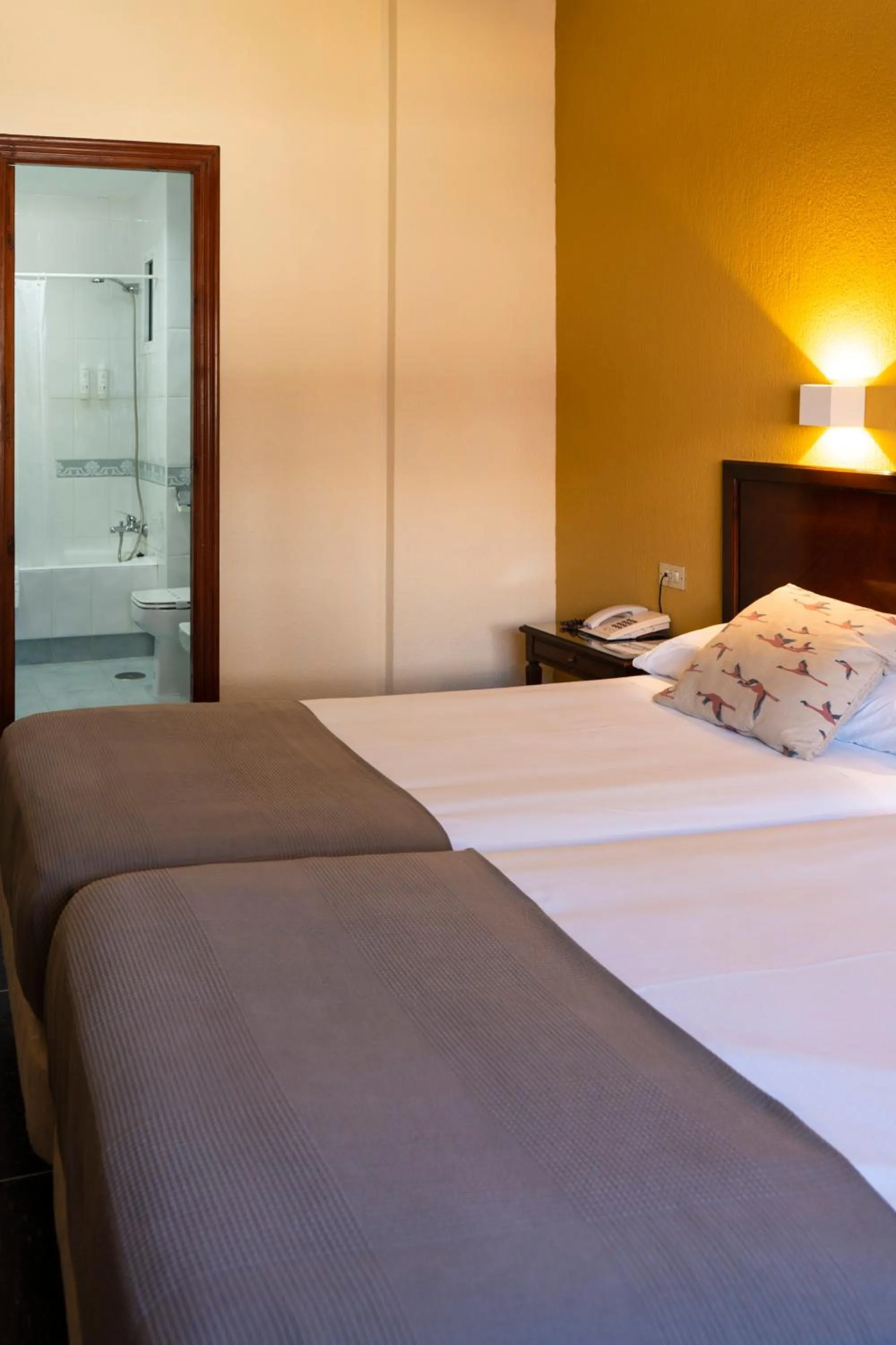 Bedroom, Bed in Hotel Caribe